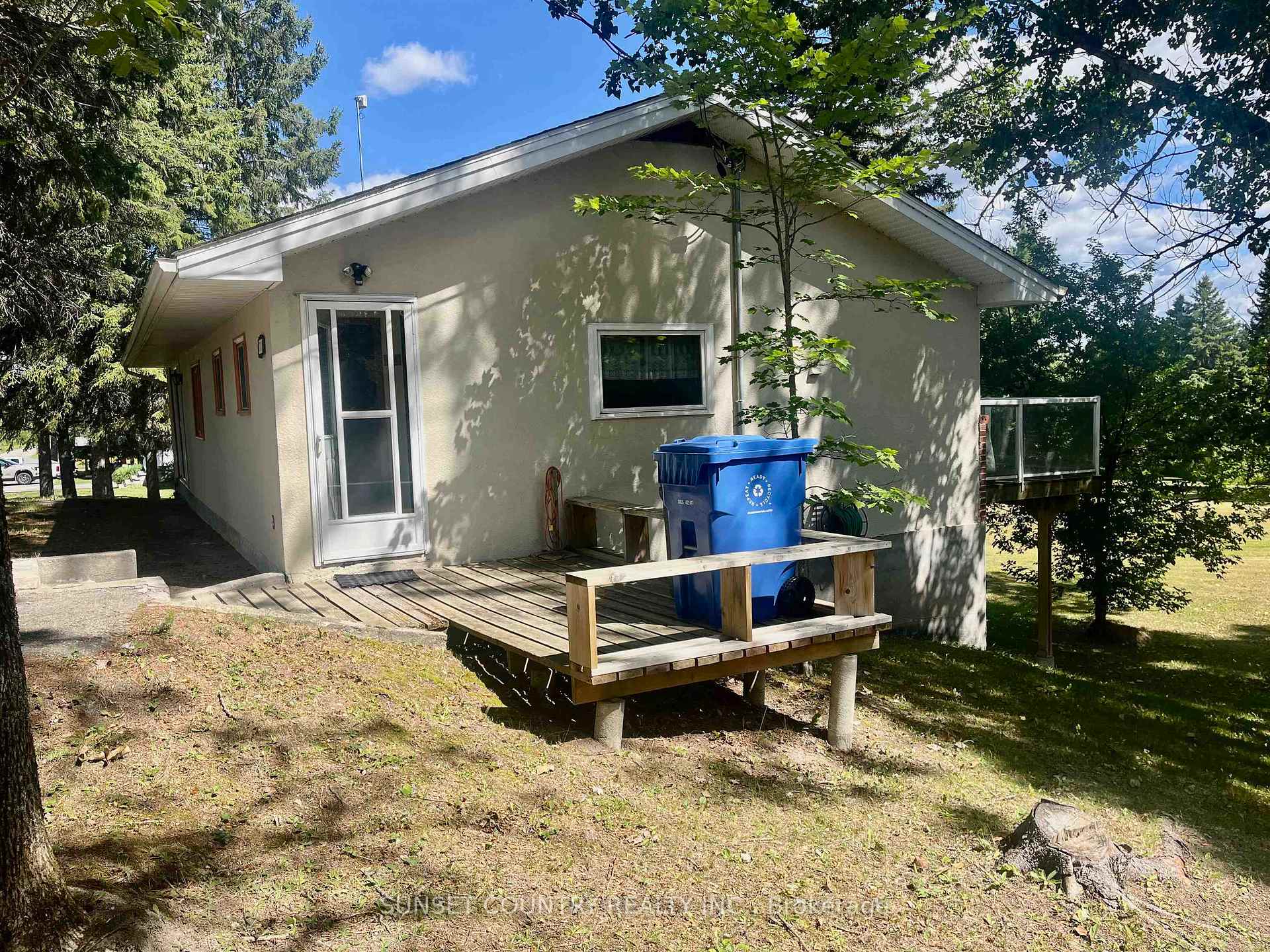 Photo 33 of 71 Lakeview Road, Dryden, Thunder Lake — HOMEH