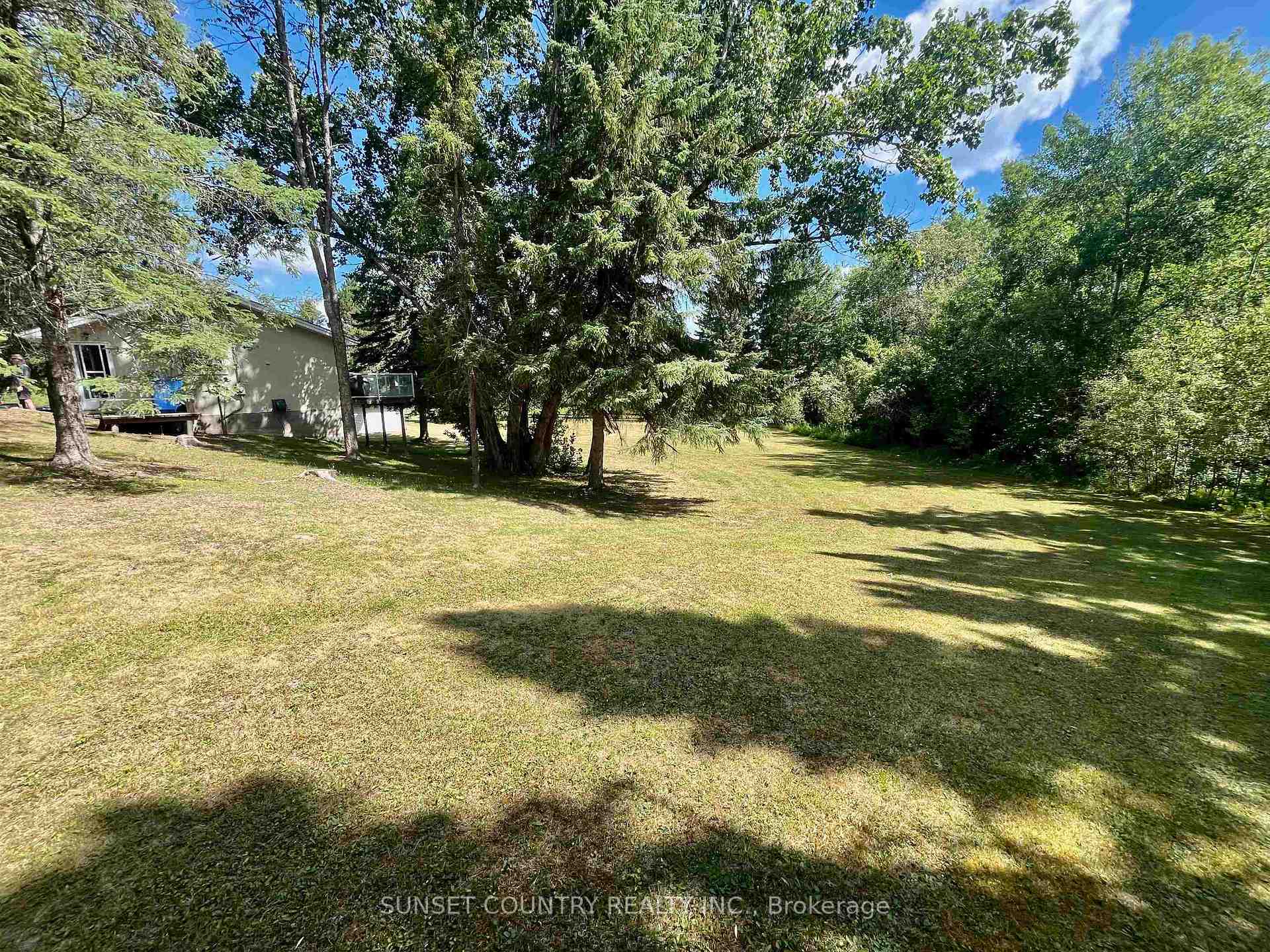 Photo 35 of 71 Lakeview Road, Dryden, Thunder Lake — HOMEH