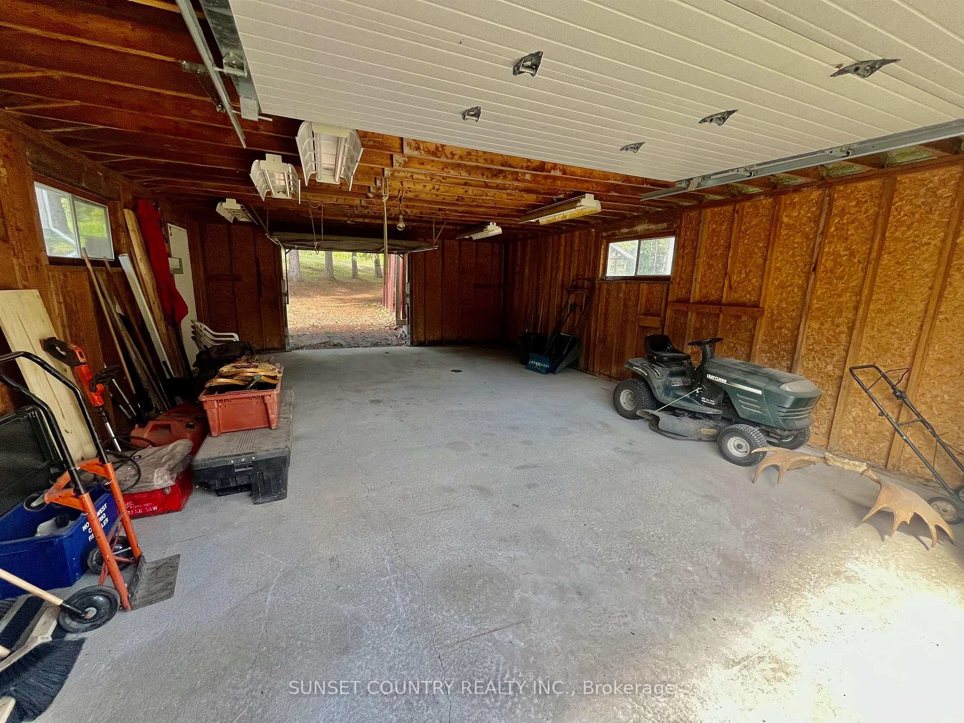 Photo 42 of 71 Lakeview Road, Dryden, Thunder Lake — HOMEH