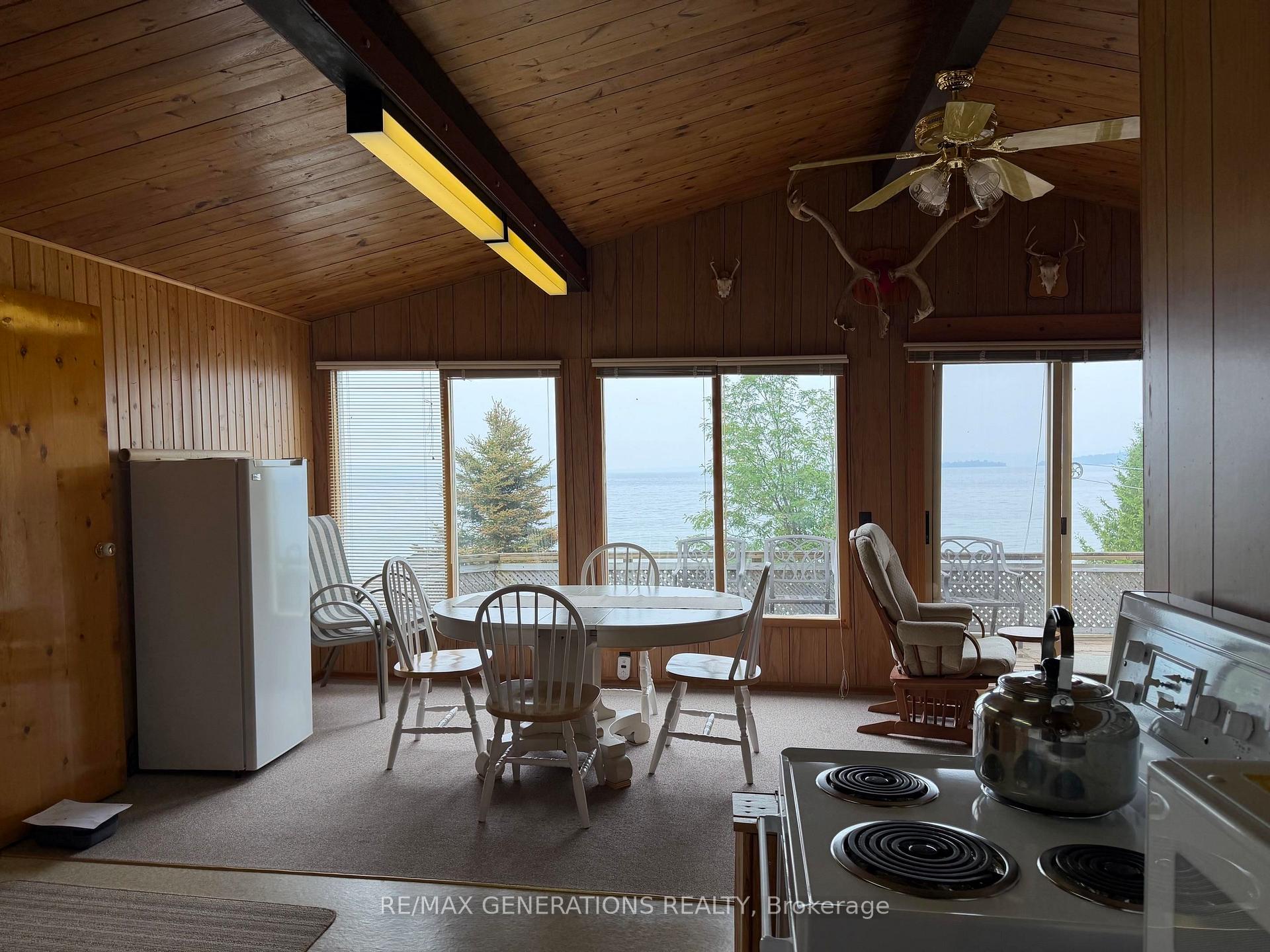Photo 4 of 229 Lakeshore Road, Thunder Bay Remote Area, TB-88 — HOMEH