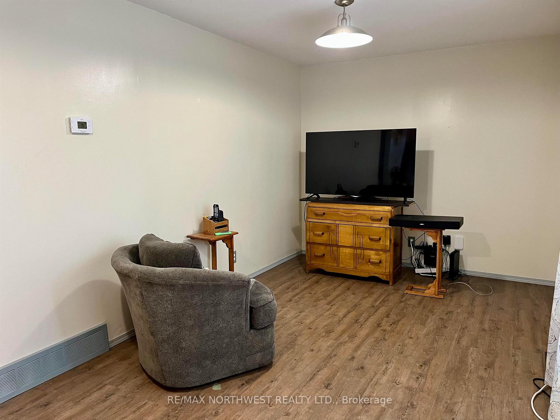 Photo 8 of 629 Third St. W. W, Fort Frances, TB-401 — HOMEH