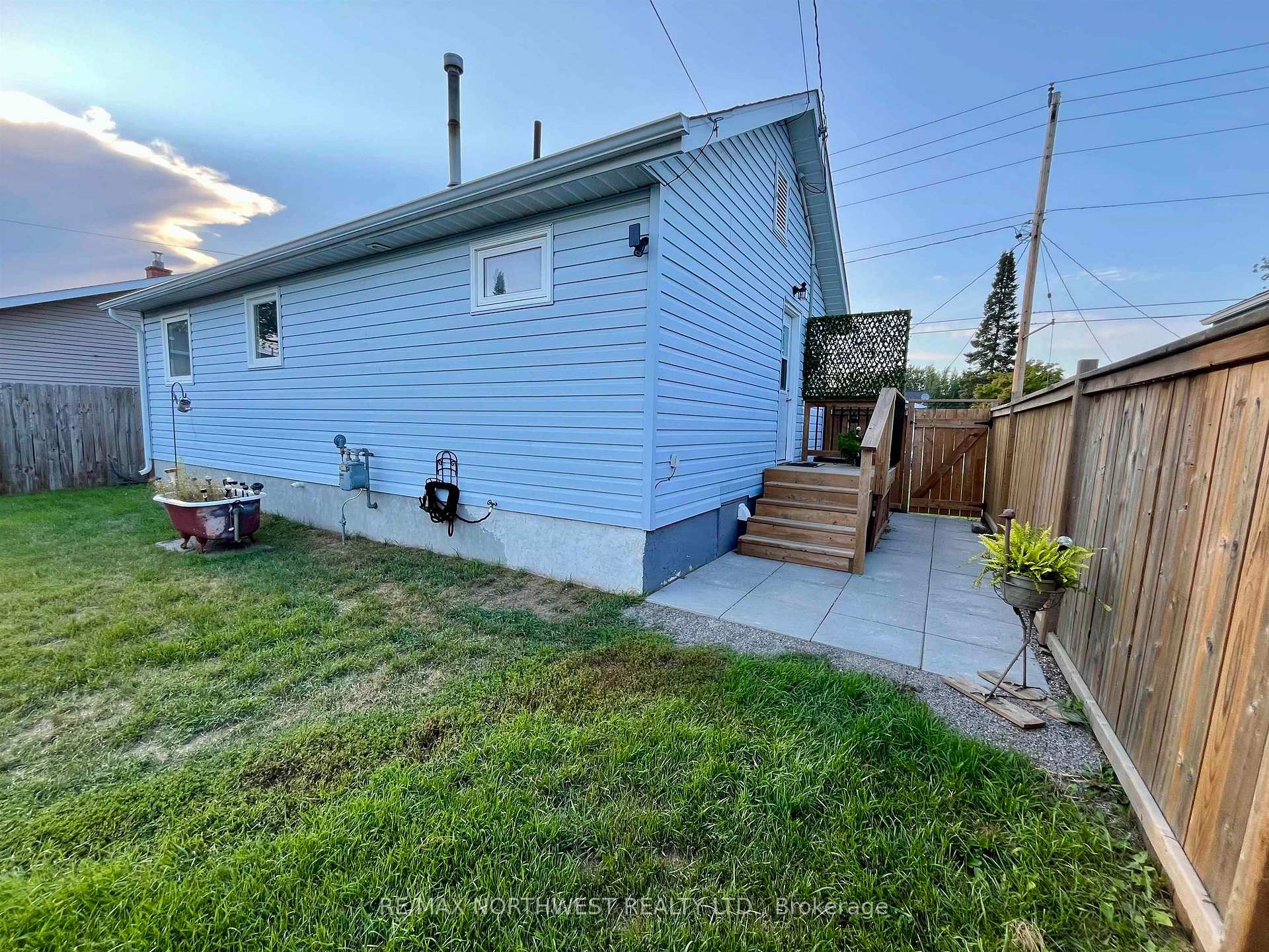 Photo 13 of 629 Third St. W. W, Fort Frances, TB-401 — HOMEH