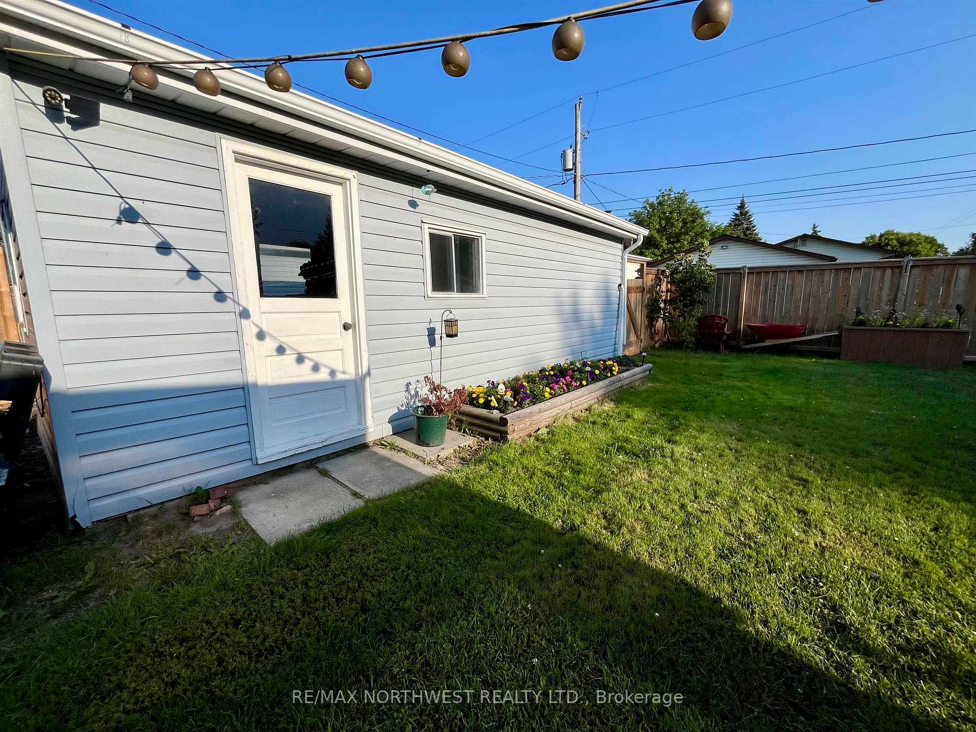 Photo 15 of 629 Third St. W. W, Fort Frances, TB-401 — HOMEH