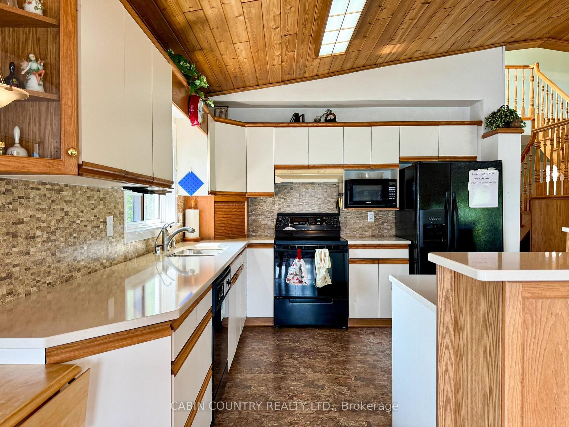 Photo 17 of 519 D Oldford Road, Kenora Remote Area, Minaki-Winnepeg River — HOMEH