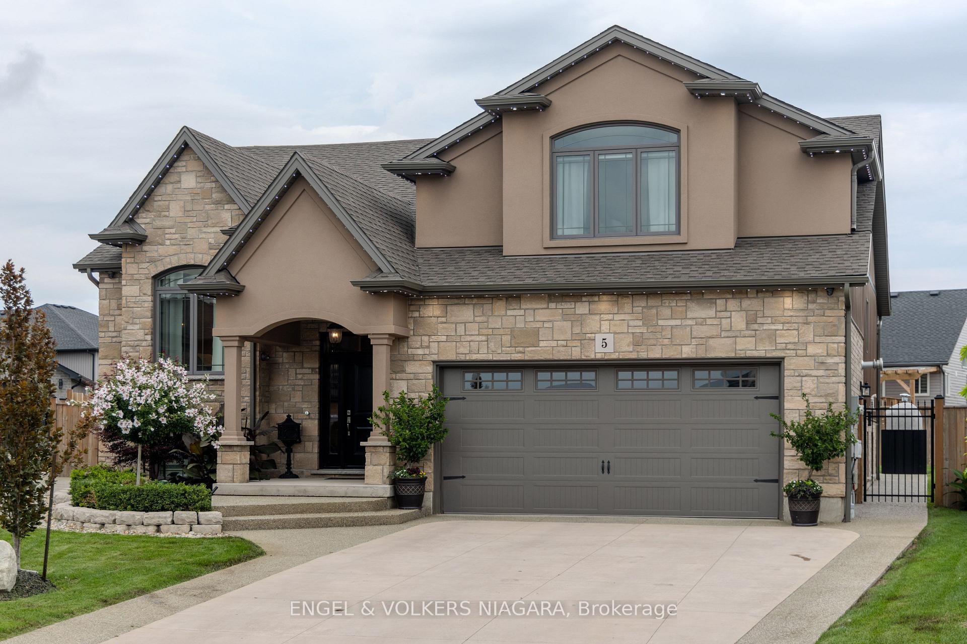 Photo 2 of 5 Delicious Court, Thorold, Rolling Meadows — HOMEH