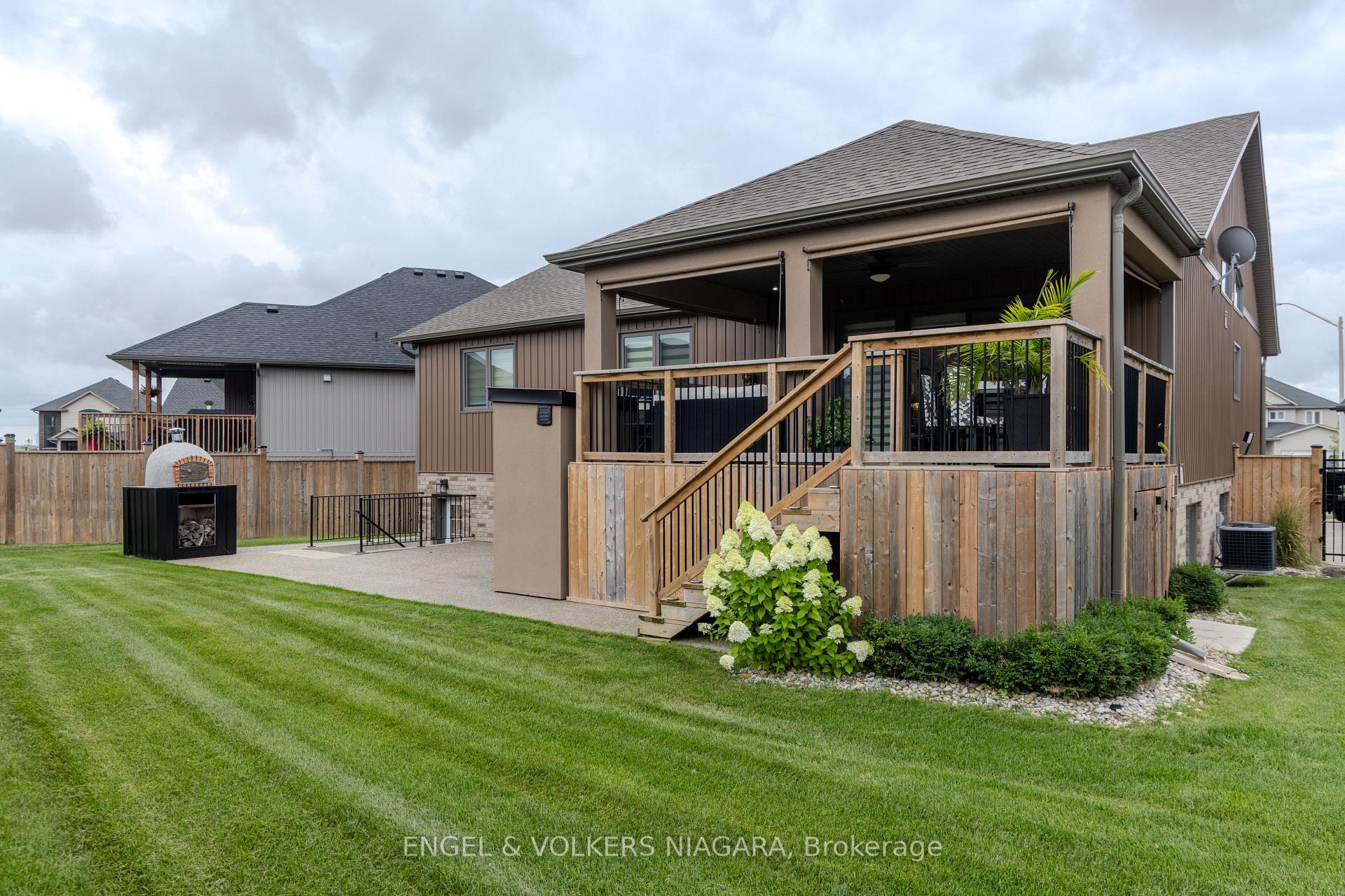 Photo 6 of 5 Delicious Court, Thorold, Rolling Meadows — HOMEH