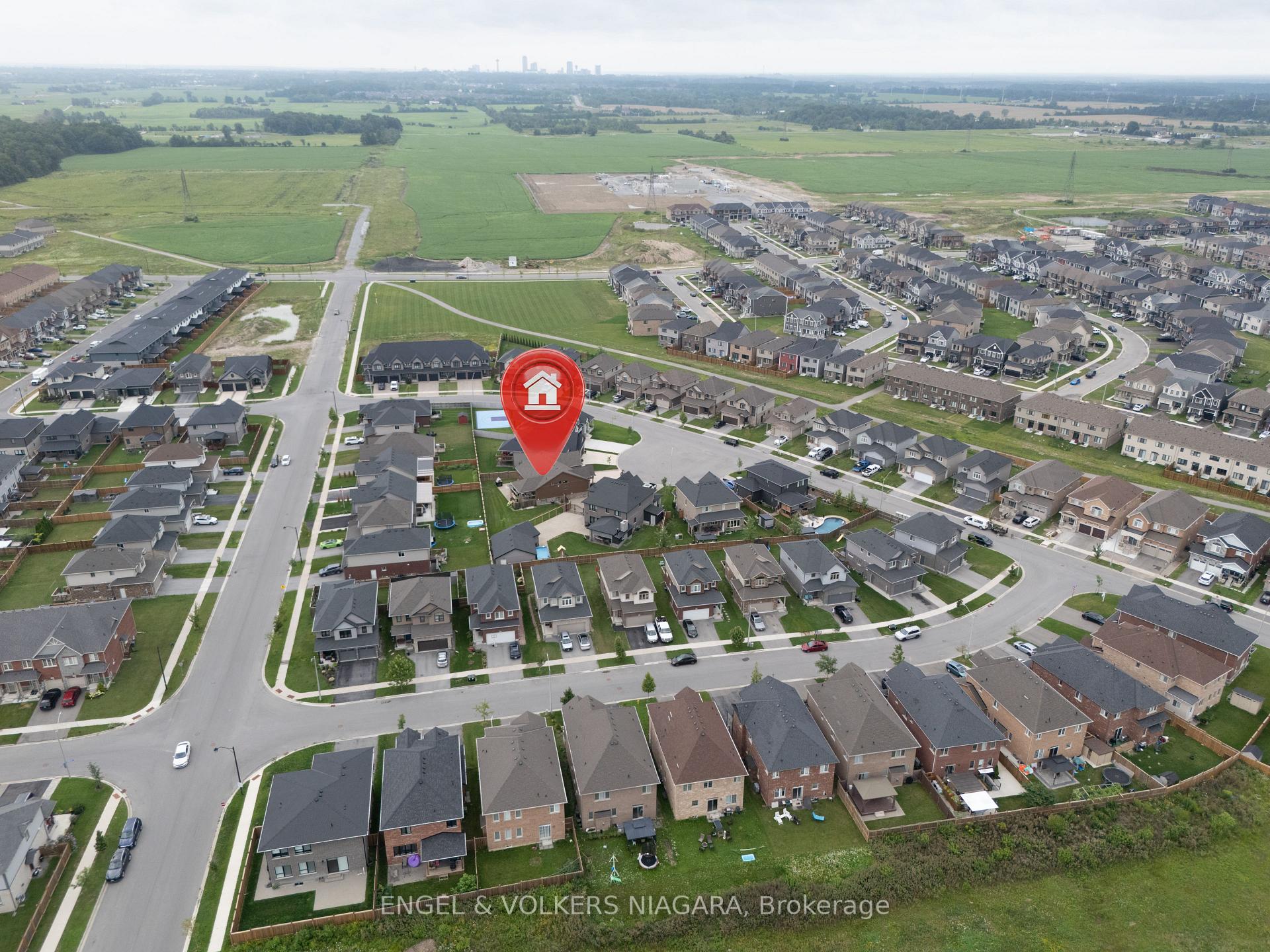 Photo 9 of 5 Delicious Court, Thorold, Rolling Meadows — HOMEH