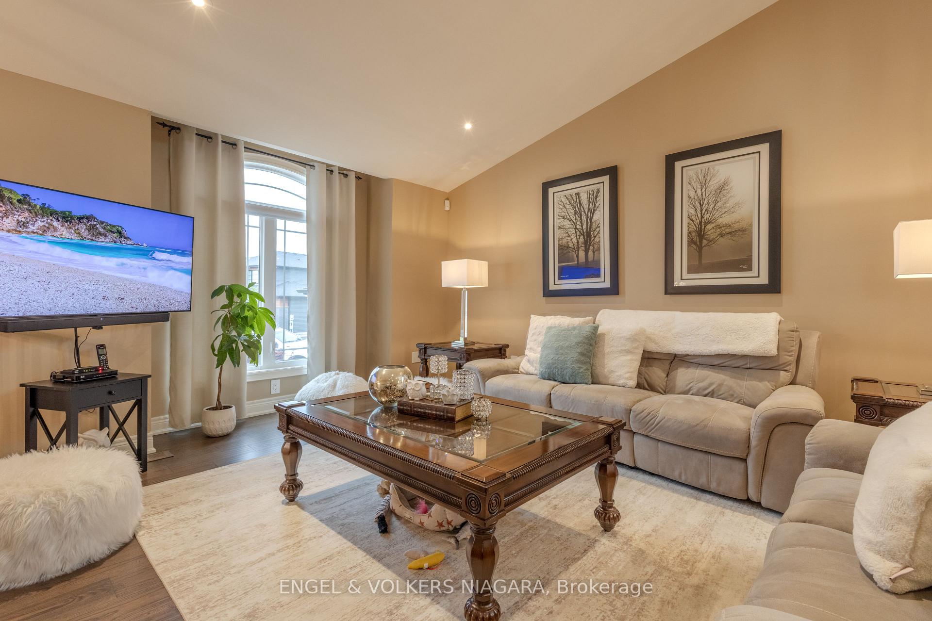 Photo 13 of 5 Delicious Court, Thorold, Rolling Meadows — HOMEH