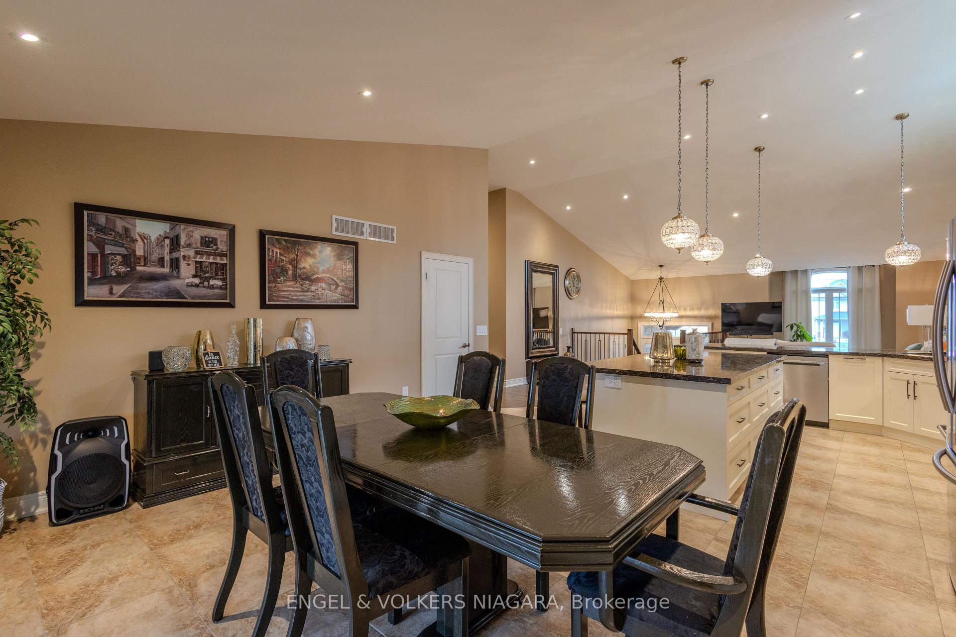Photo 18 of 5 Delicious Court, Thorold, Rolling Meadows — HOMEH