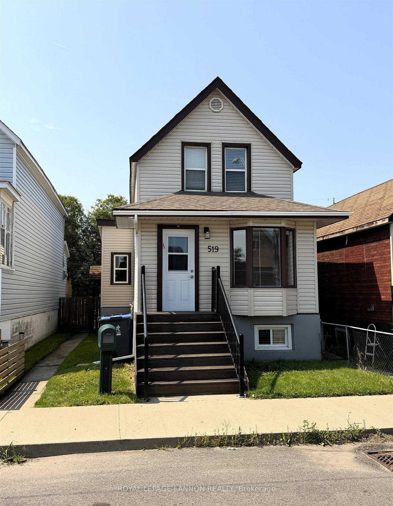 Photo 1 of 519 McTavish Street, Thunder Bay, East End — HOMEH