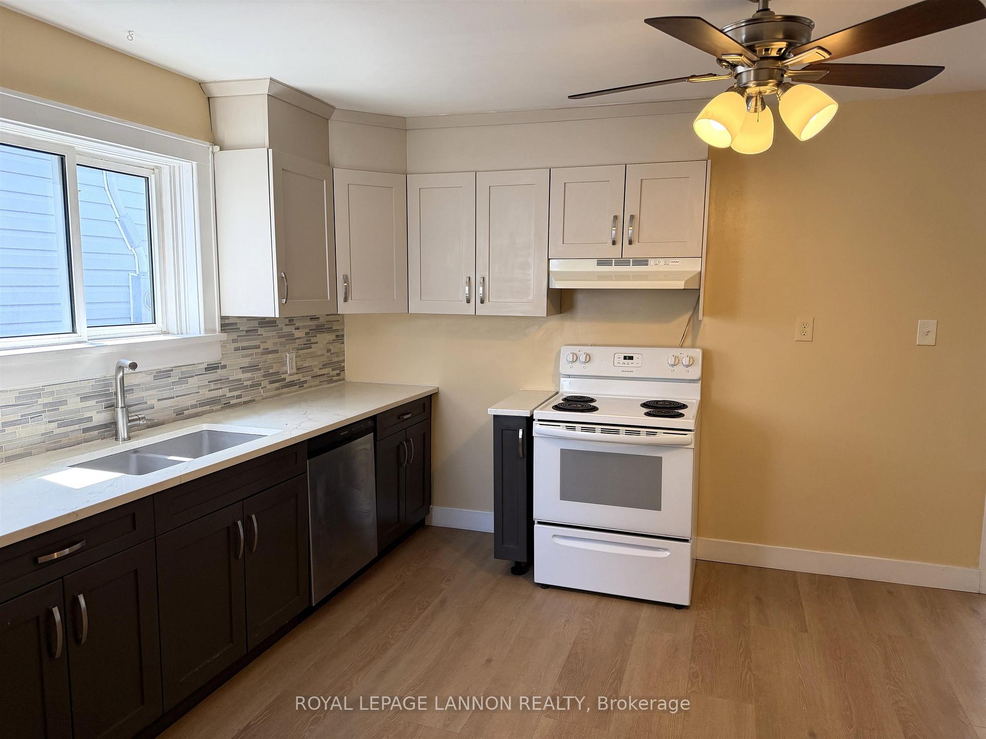 Photo 3 of 519 McTavish Street, Thunder Bay, East End — HOMEH
