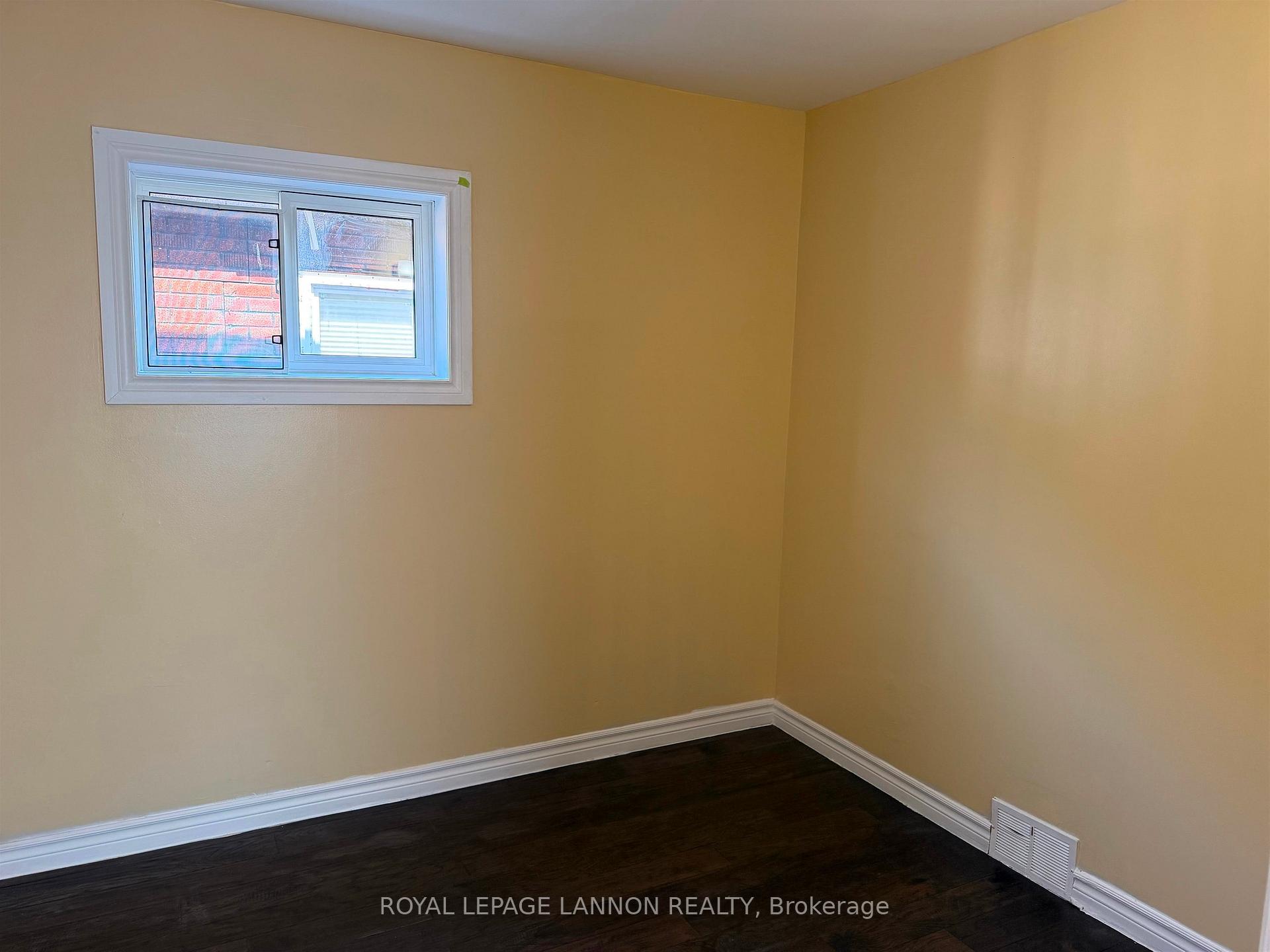 Photo 9 of 519 McTavish Street, Thunder Bay, East End — HOMEH
