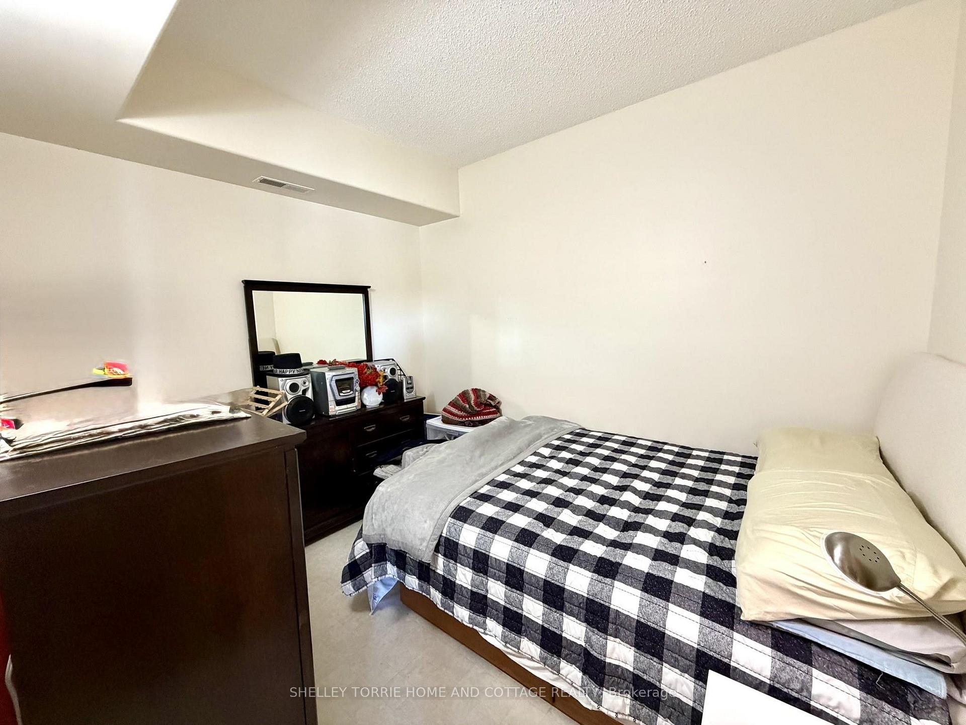 Photo 11 of 5 Bay Road, Kenora, Norman — HOMEH