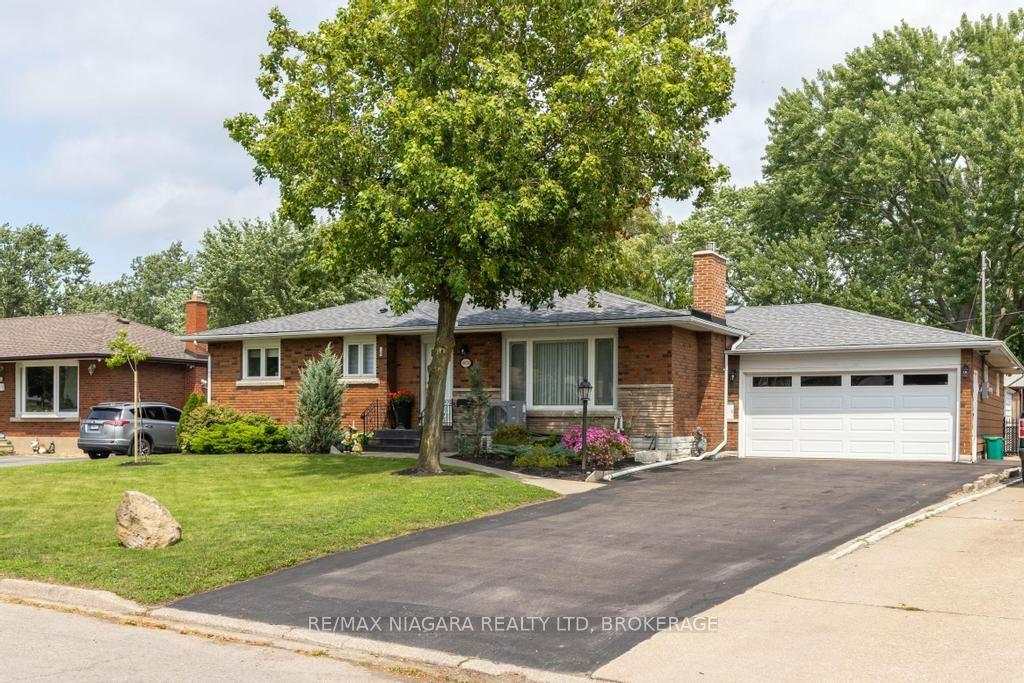 Photo 1 of 8624 Champlain Drive, Niagara Falls, Chippawa — HOMEH