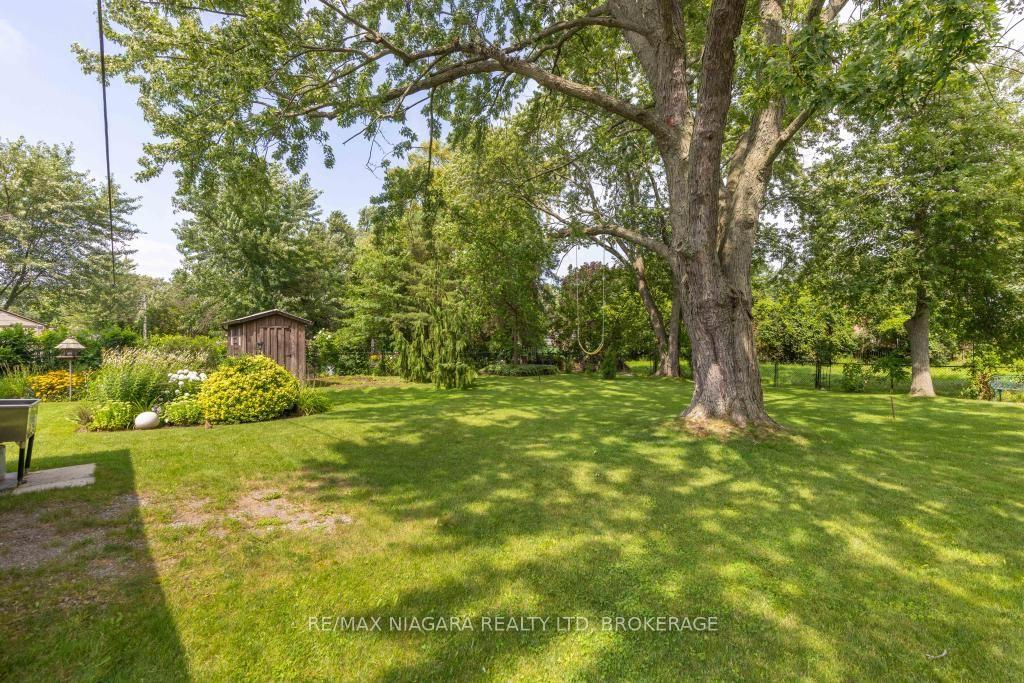 Photo 4 of 8624 Champlain Drive, Niagara Falls, Chippawa — HOMEH