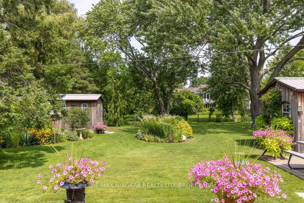 Photo 6 of 8624 Champlain Drive, Niagara Falls, Chippawa — HOMEH