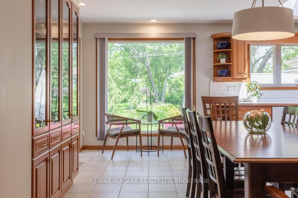 Photo 14 of 8624 Champlain Drive, Niagara Falls, Chippawa — HOMEH