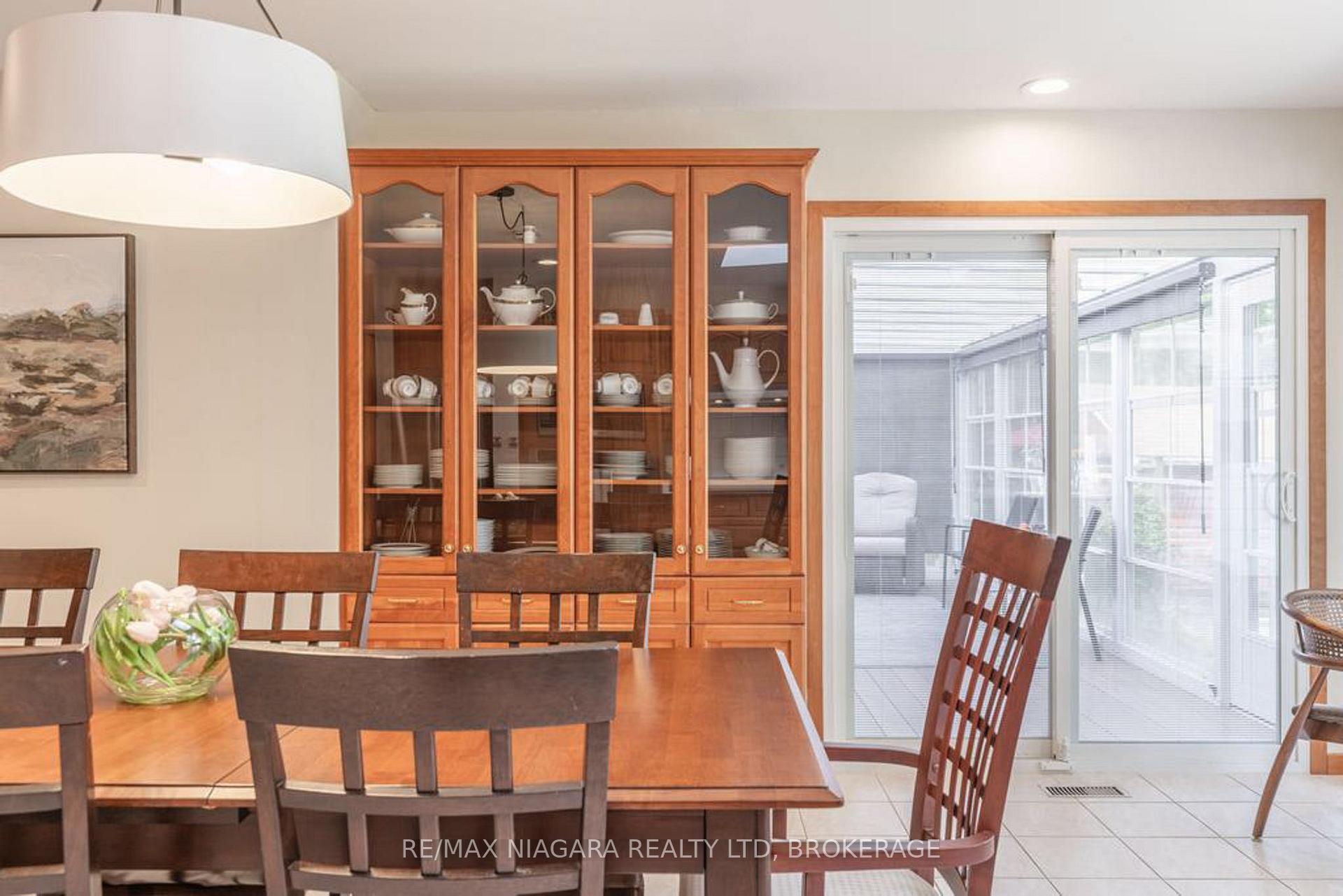 Photo 19 of 8624 Champlain Drive, Niagara Falls, Chippawa — HOMEH