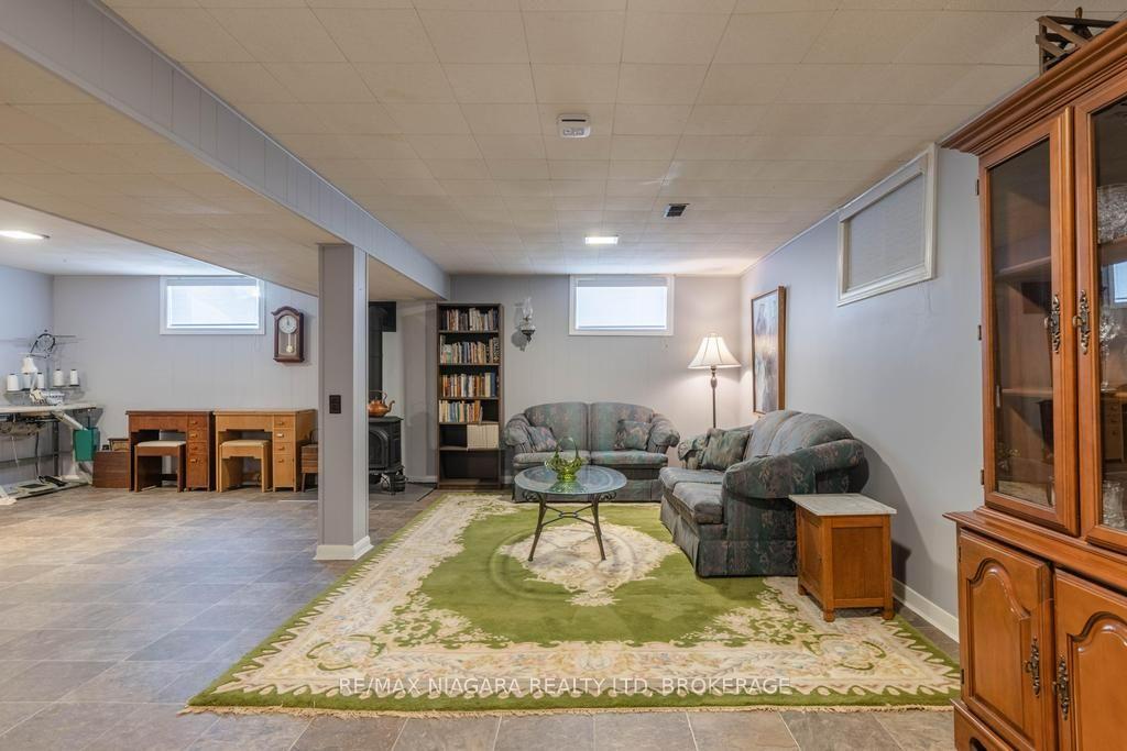 Photo 33 of 8624 Champlain Drive, Niagara Falls, Chippawa — HOMEH