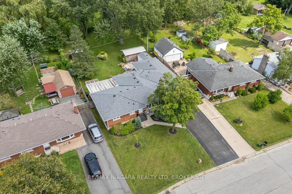 Photo 39 of 8624 Champlain Drive, Niagara Falls, Chippawa — HOMEH