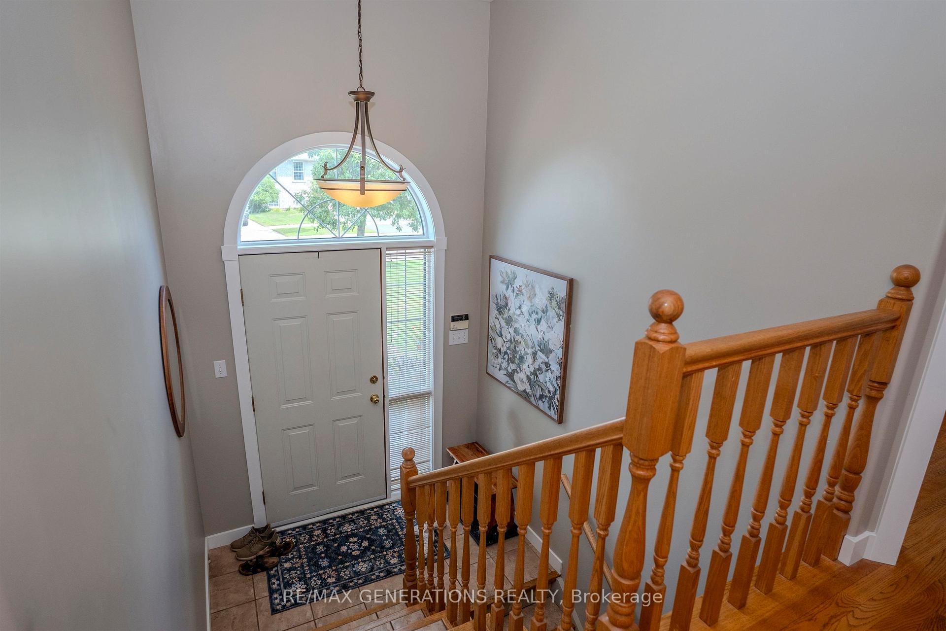 Photo 17 of 239 Caribou Crescent, Thunder Bay, Parkdale — HOMEH