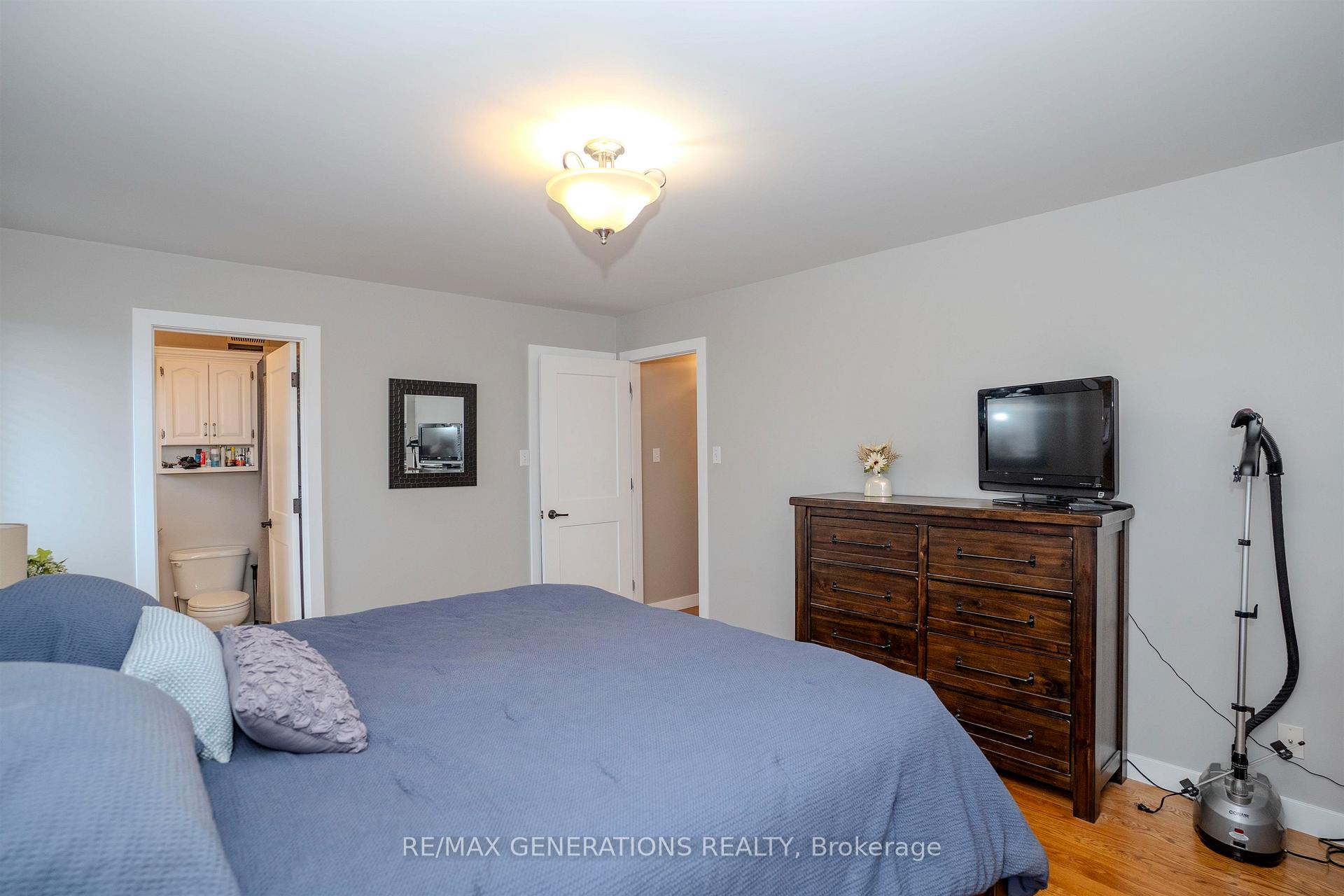 Photo 27 of 239 Caribou Crescent, Thunder Bay, Parkdale — HOMEH