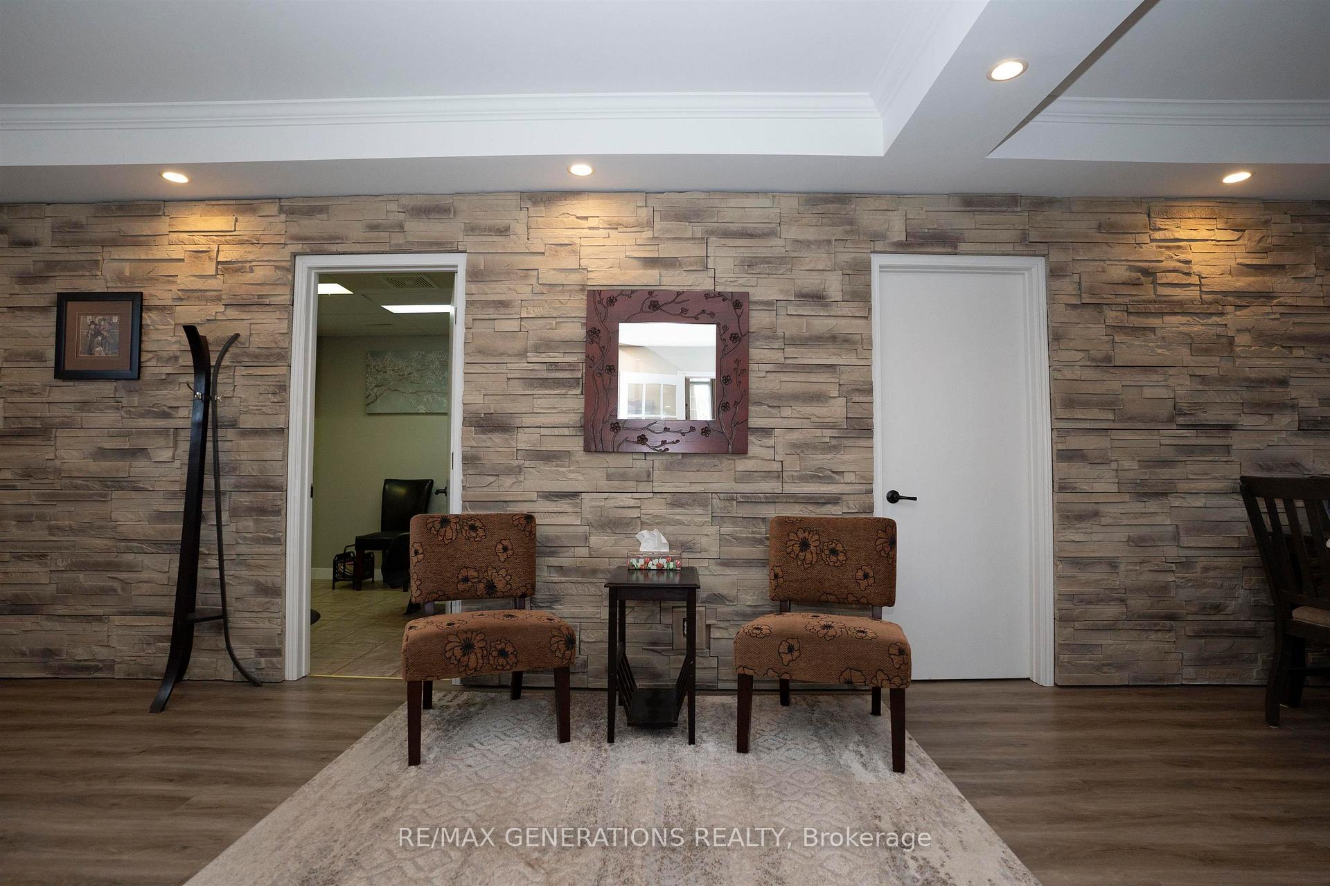 Photo 29 of 239 Caribou Crescent, Thunder Bay, Parkdale — HOMEH