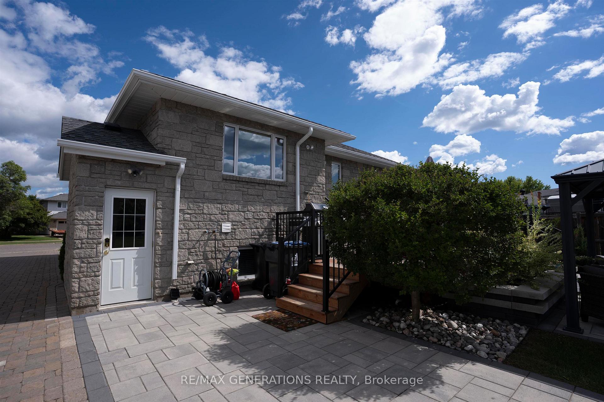 Photo 44 of 239 Caribou Crescent, Thunder Bay, Parkdale — HOMEH