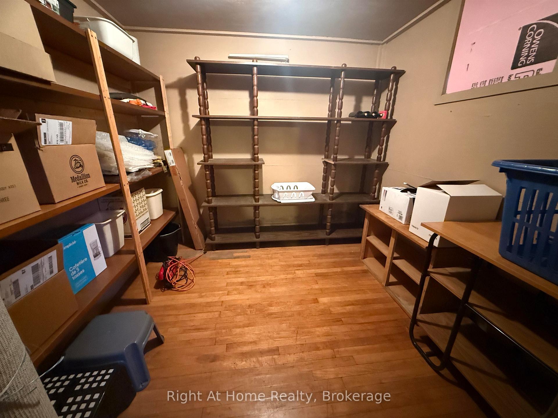 Photo 30 of 701 Sprague Street, Thunder Bay, Westfort — HOMEH