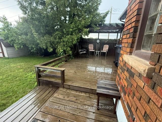 Photo 39 of 701 Sprague Street, Thunder Bay, Westfort — HOMEH
