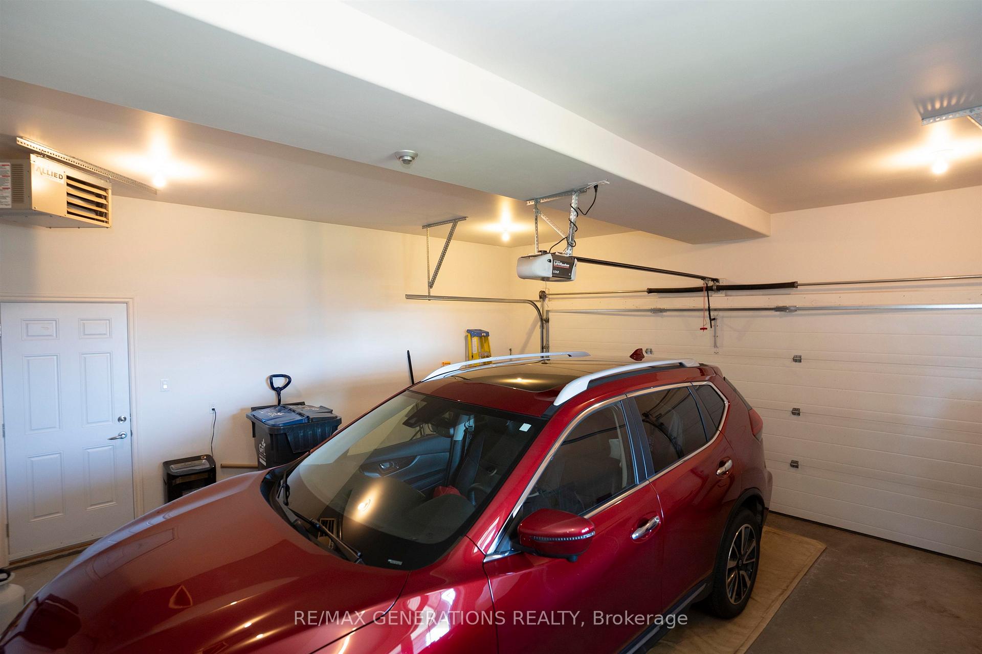 Photo 31 of 706 Weiler Boulevard, Thunder Bay, Parkdale — HOMEH