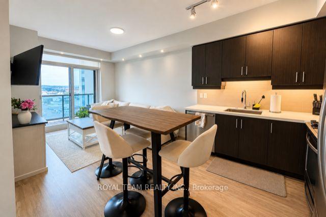 Photo 4 of Unit 1010, 3700 Hwy 7 Road N, Vaughan, East Woodbridge — HOMEH
