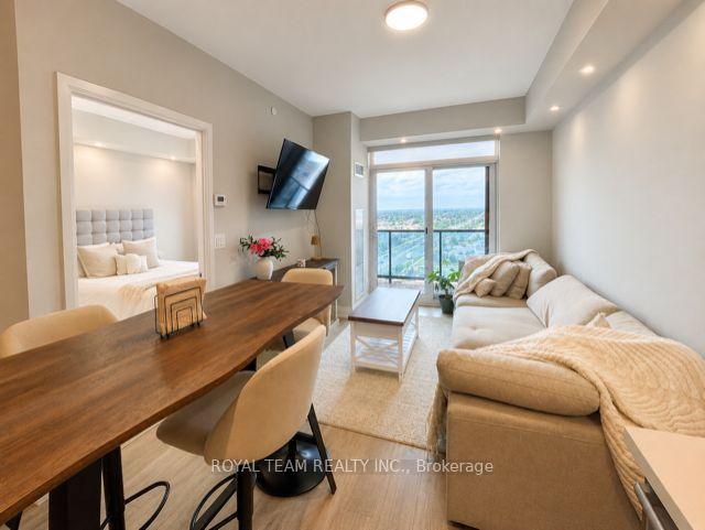 Photo 5 of Unit 1010, 3700 Hwy 7 Road N, Vaughan, East Woodbridge — HOMEH