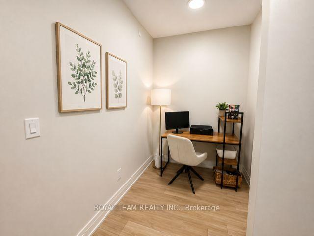 Photo 8 of Unit 1010, 3700 Hwy 7 Road N, Vaughan, East Woodbridge — HOMEH