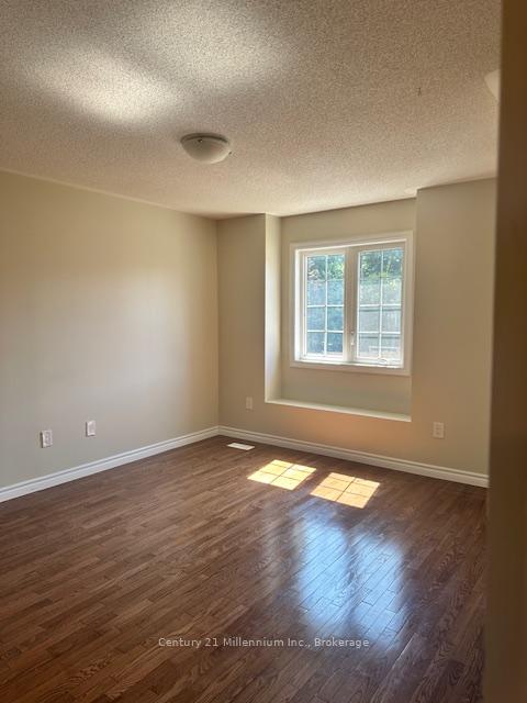 Photo 7 of 32 Arcadia Road, Wasaga Beach — HOMEH