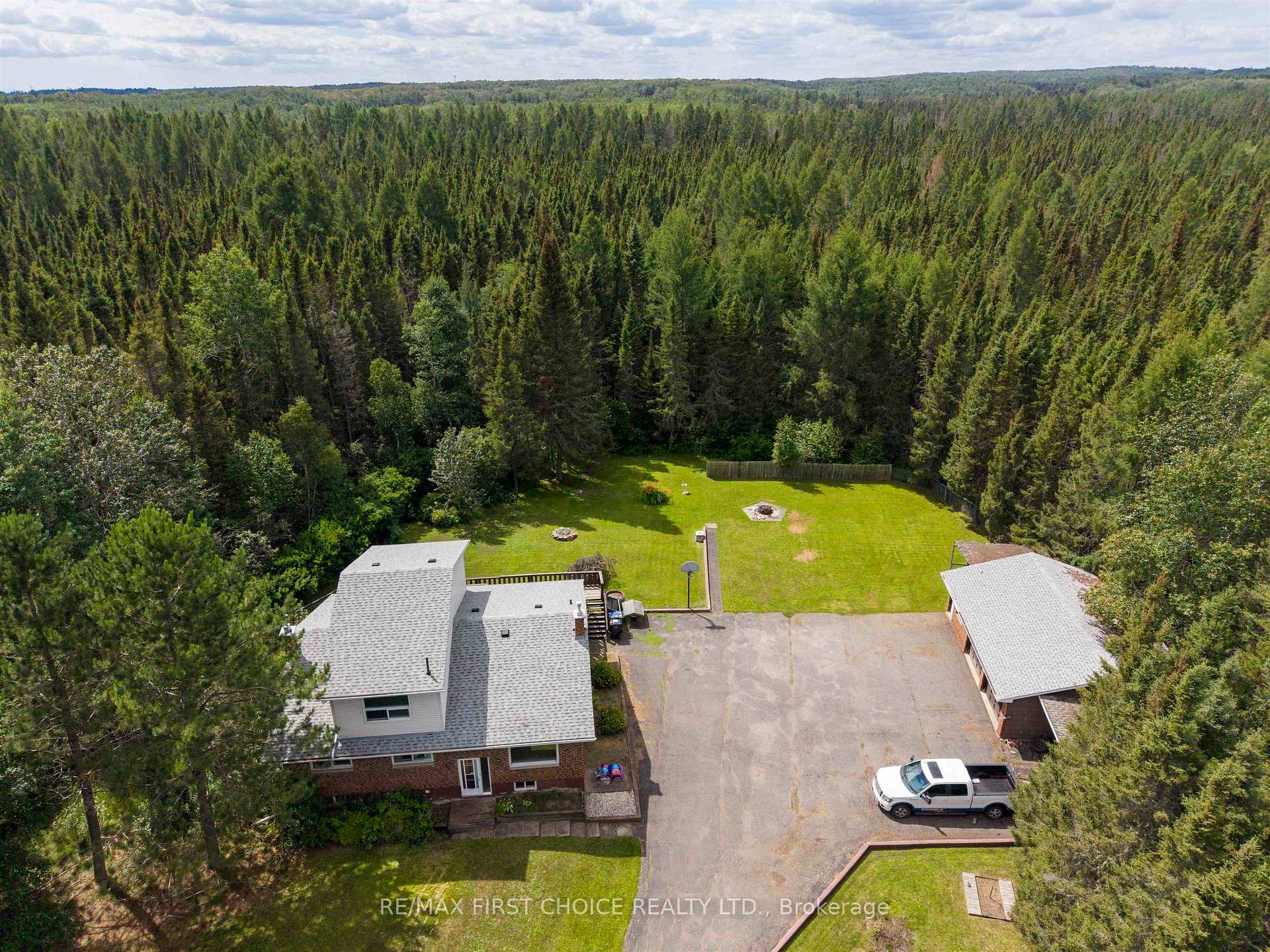 Photo 46 of 521 Onion Lake Road, Thunder Bay, McIntyre North — HOMEH