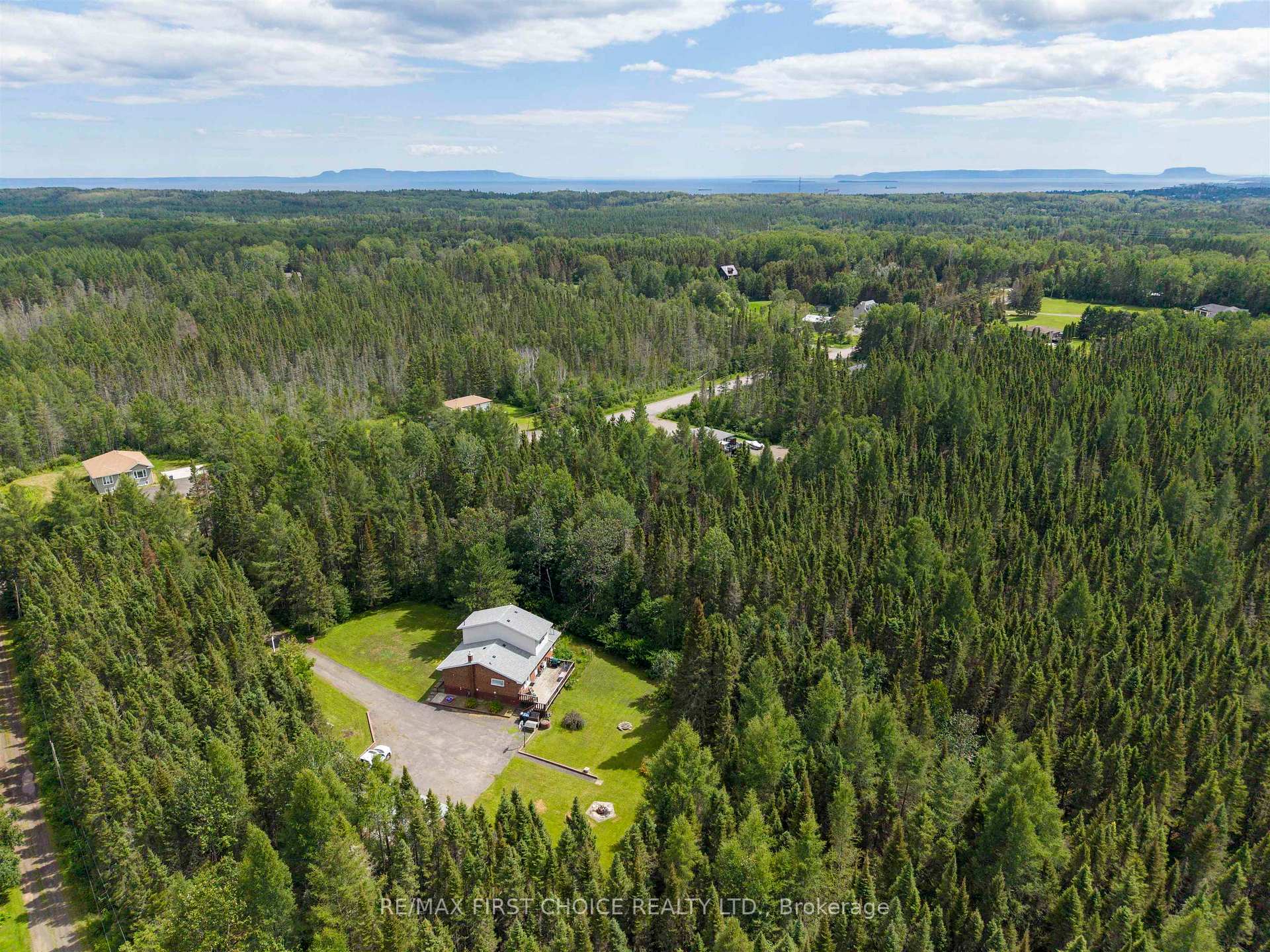 Photo 47 of 521 Onion Lake Road, Thunder Bay, McIntyre North — HOMEH