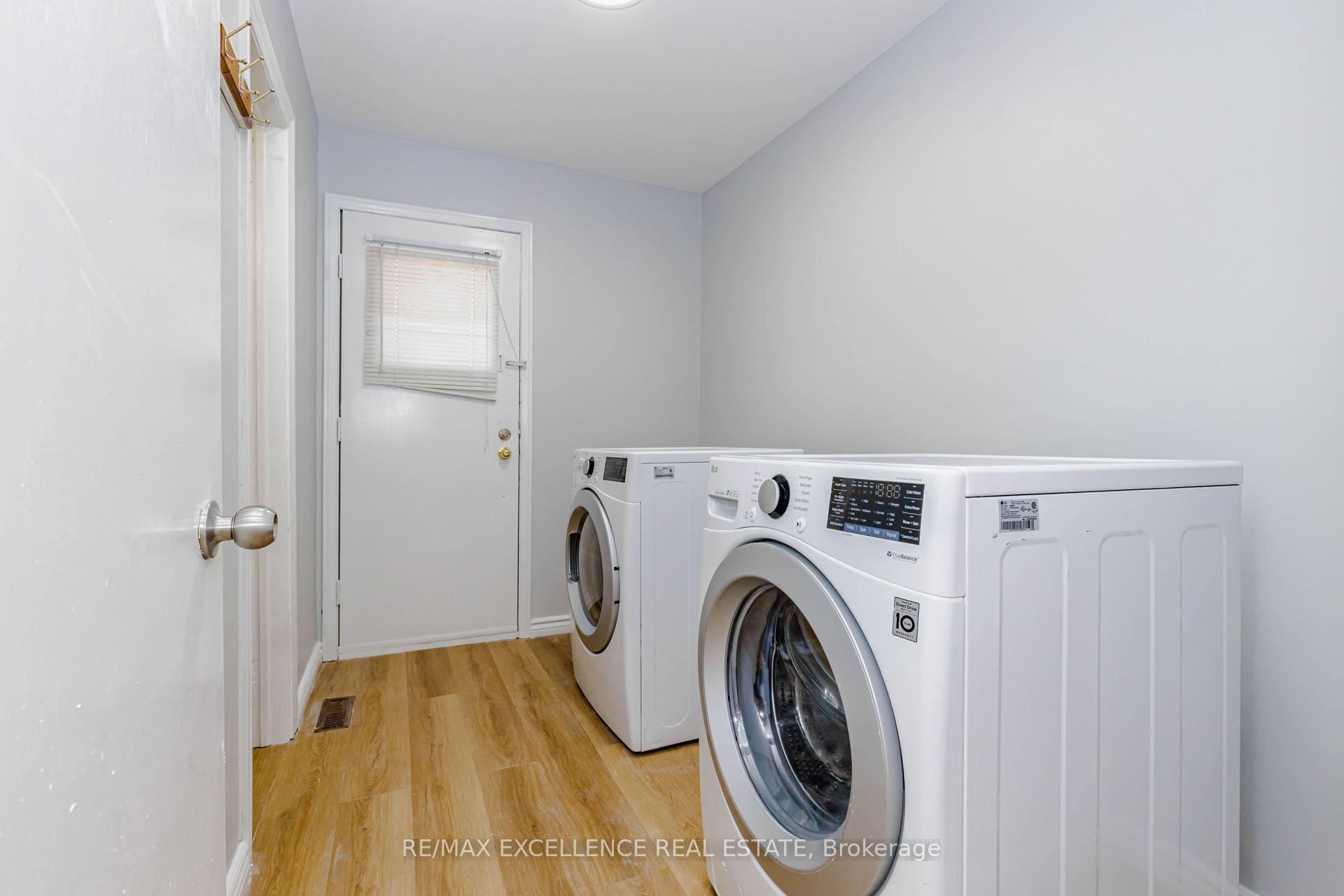 Photo 27 of 15 Maidstone Crescent, Brampton, Central Park — HOMEH