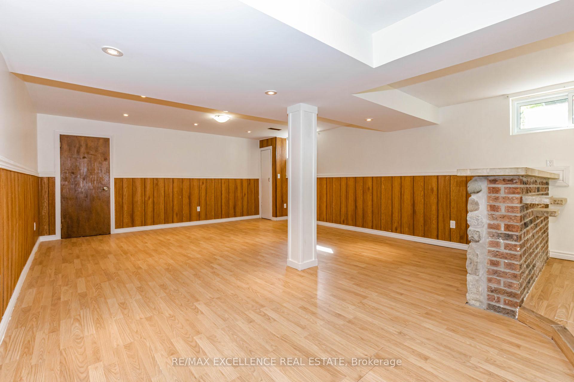 Photo 30 of 15 Maidstone Crescent, Brampton, Central Park — HOMEH