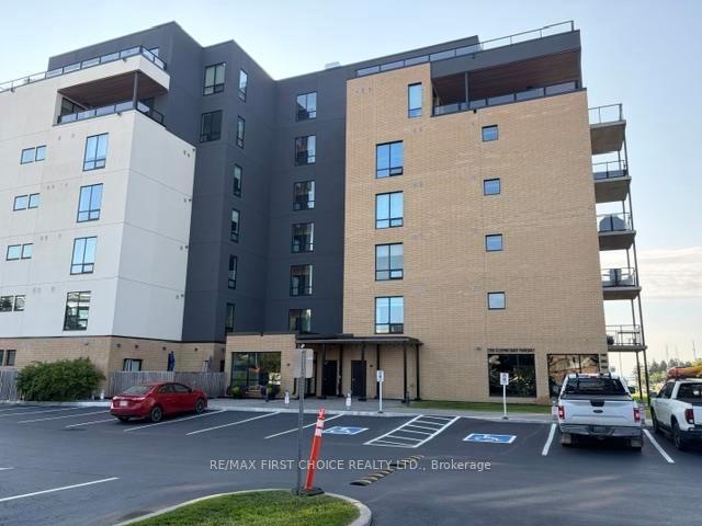 Photo 3 of Unit 2103, 2260 Sleeping Giant Parkway, Thunder Bay, Lakefront — HOMEH