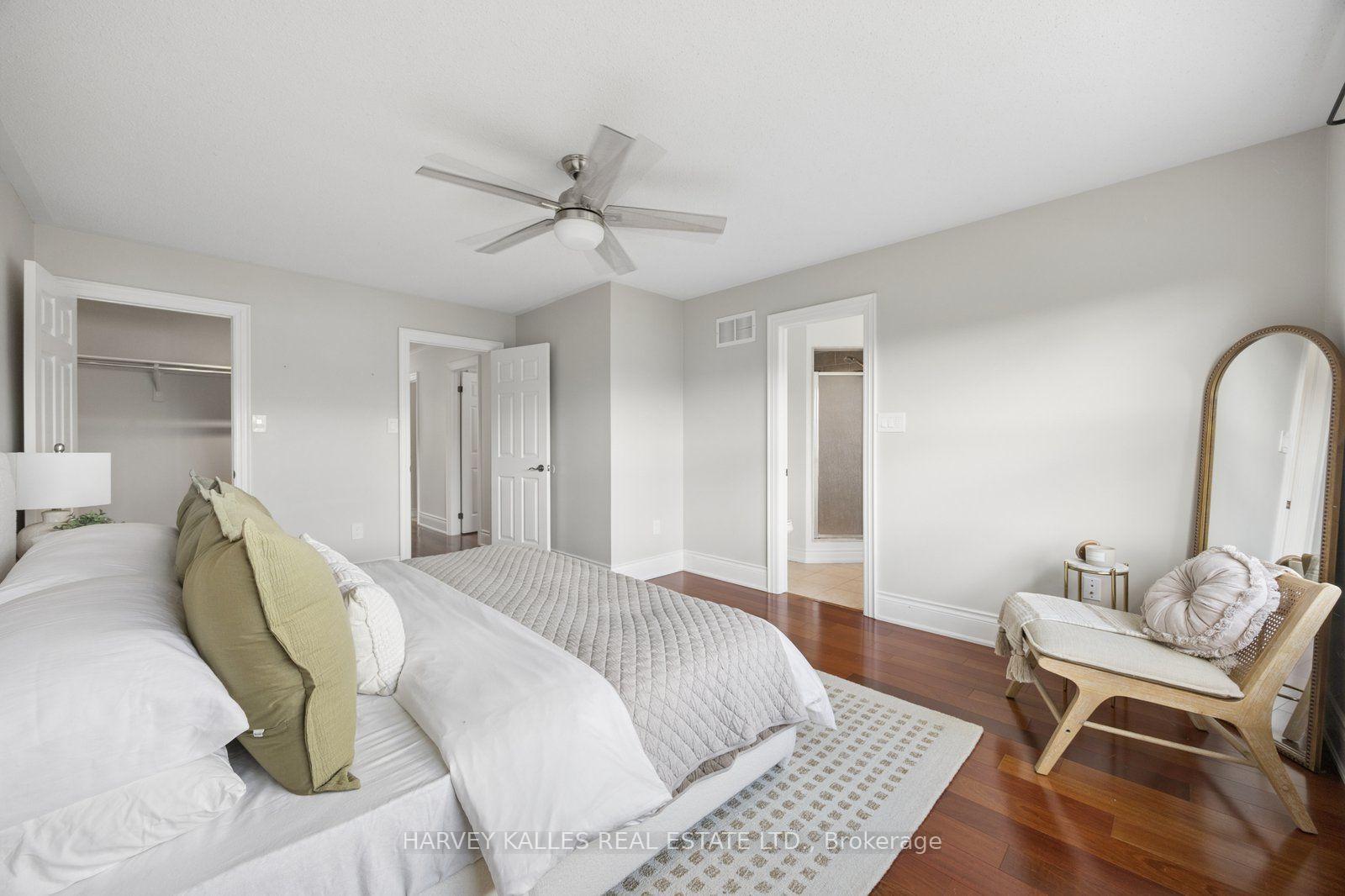 Photo 16 of 19 Starr Crescent, Aurora, Bayview Northeast — HOMEH