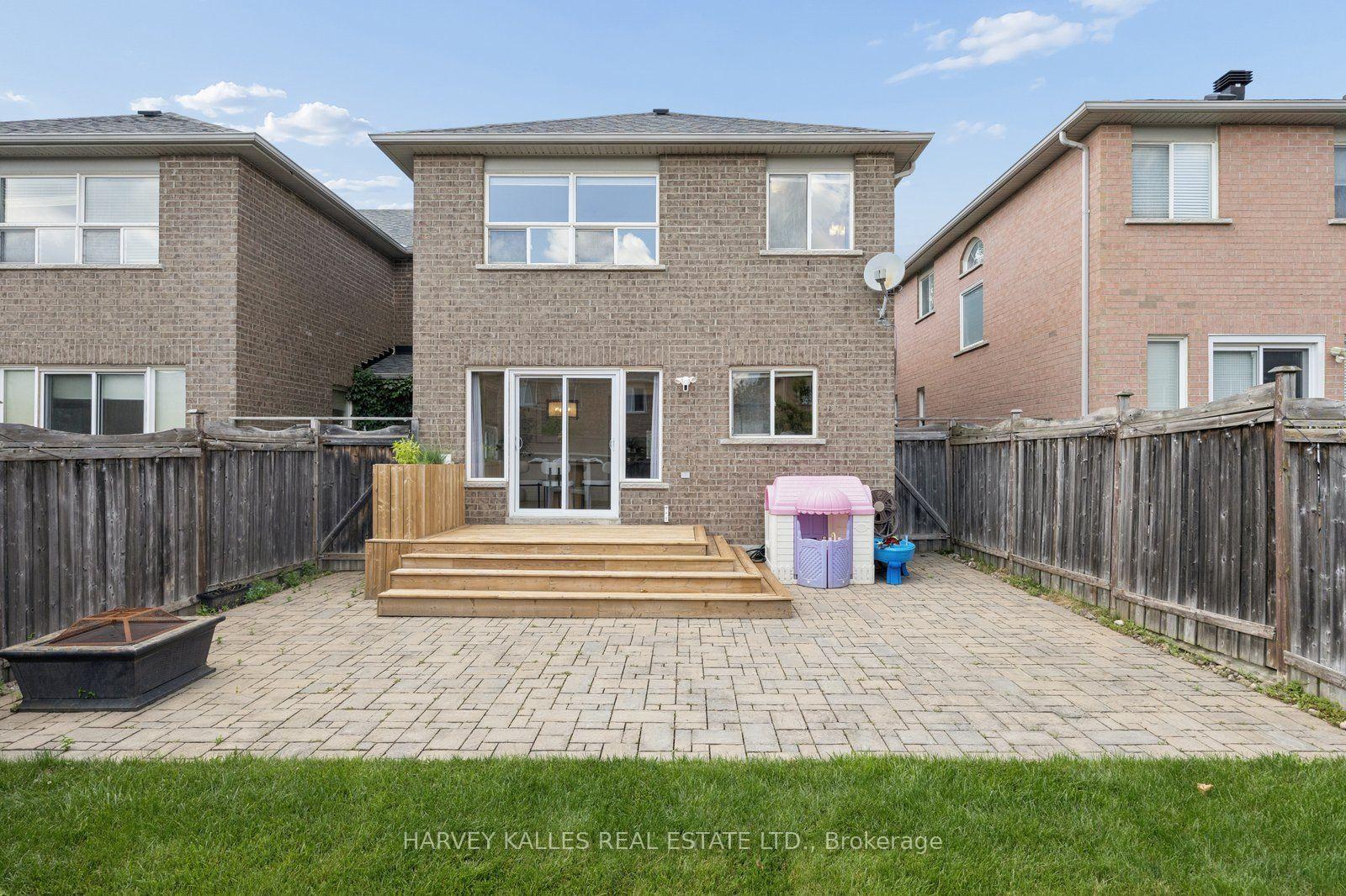 Photo 25 of 19 Starr Crescent, Aurora, Bayview Northeast — HOMEH
