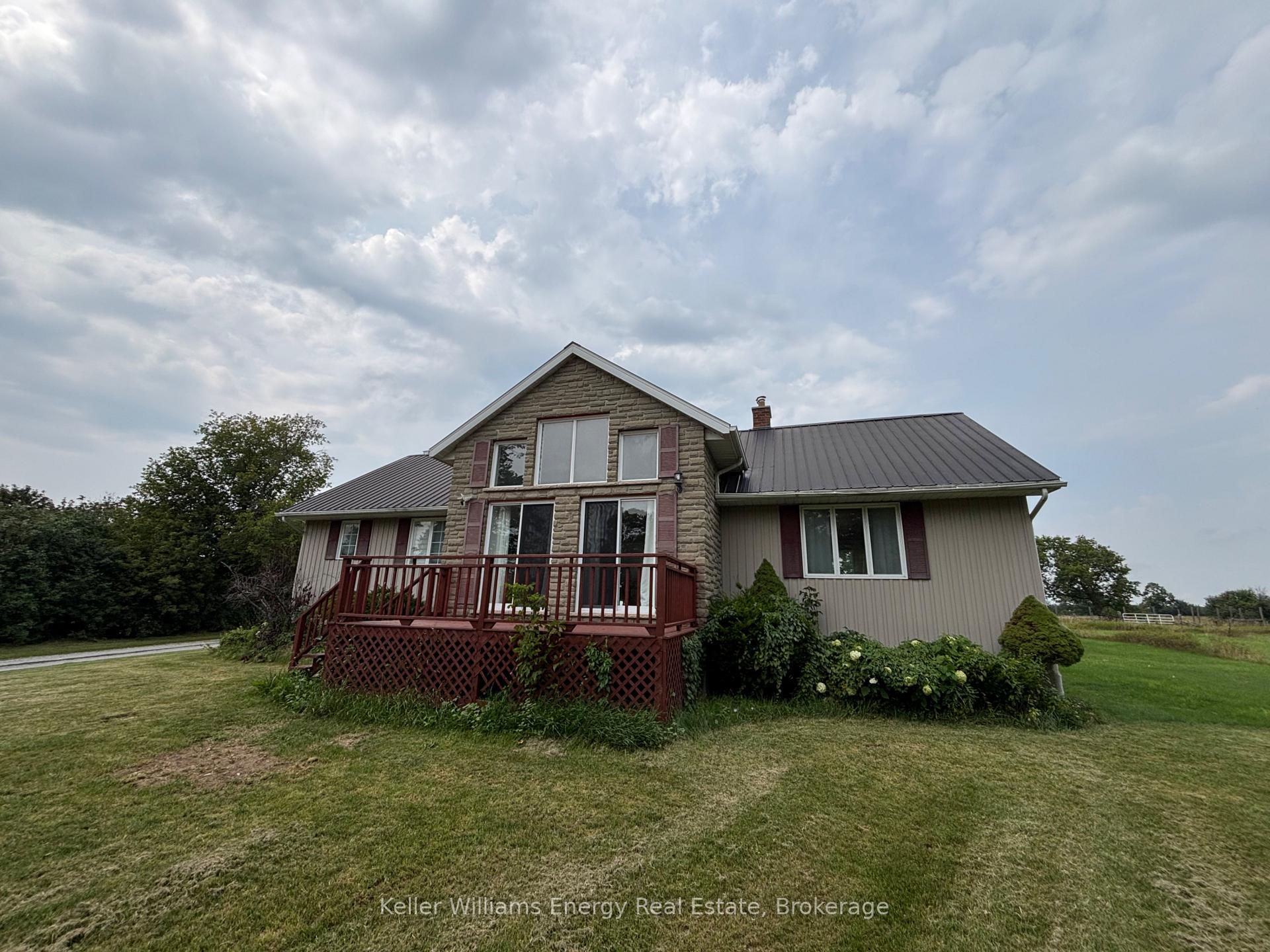 Photo 2 of 1450 County Road 19, Prince Edward County, Ameliasburg Ward — HOMEH