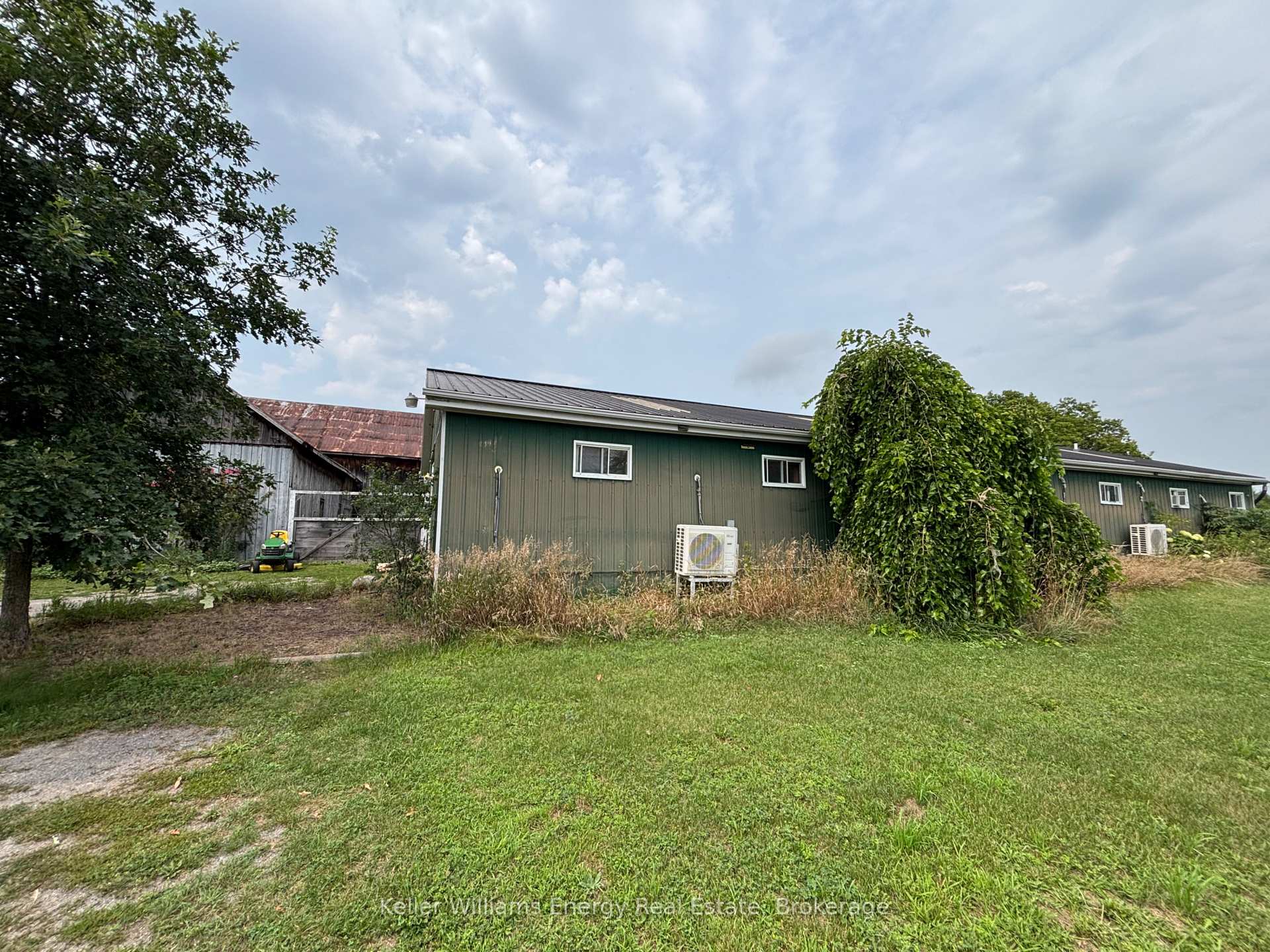 Photo 5 of 1450 County Road 19, Prince Edward County, Ameliasburg Ward — HOMEH