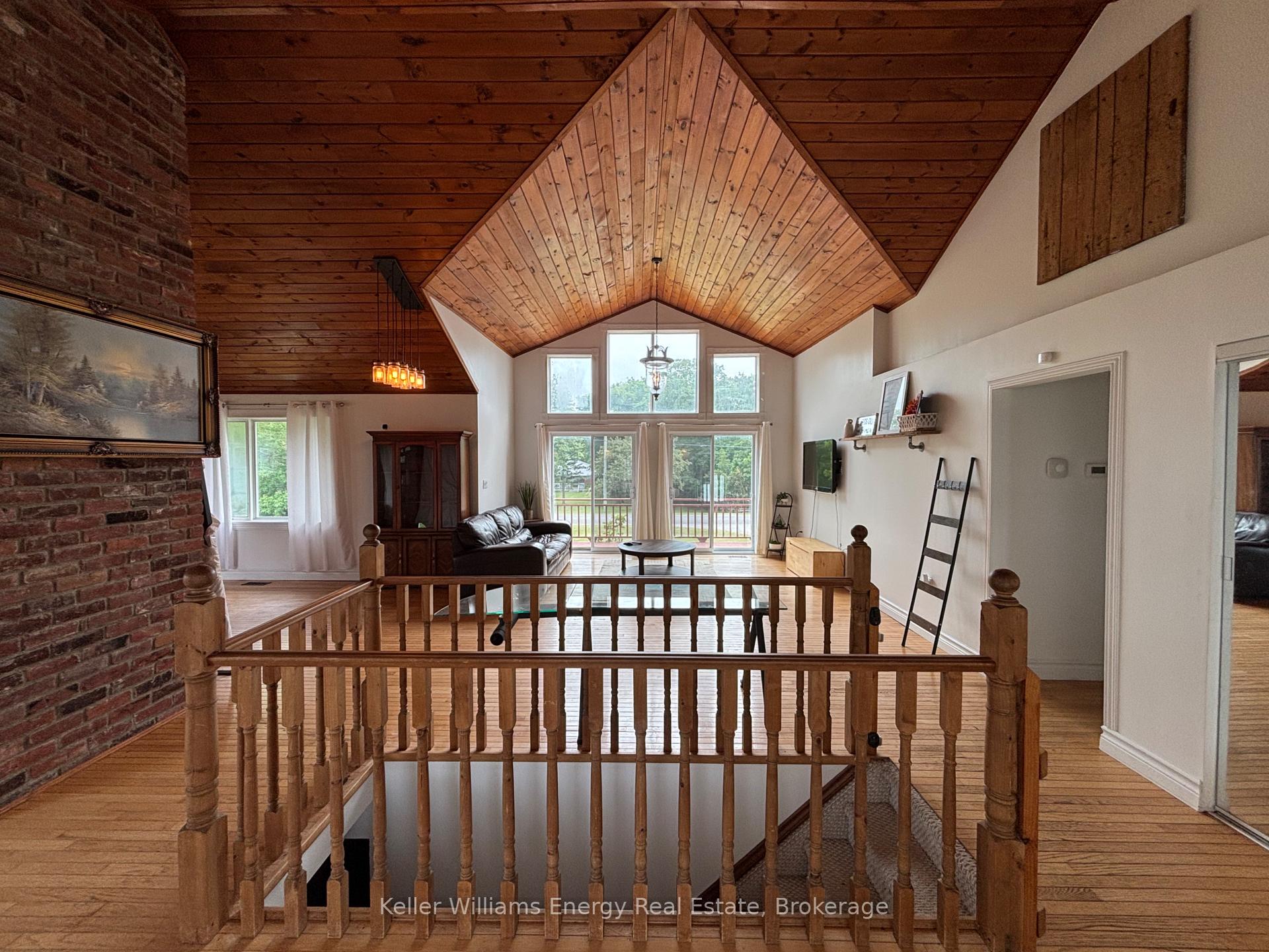 Photo 8 of 1450 County Road 19, Prince Edward County, Ameliasburg Ward — HOMEH