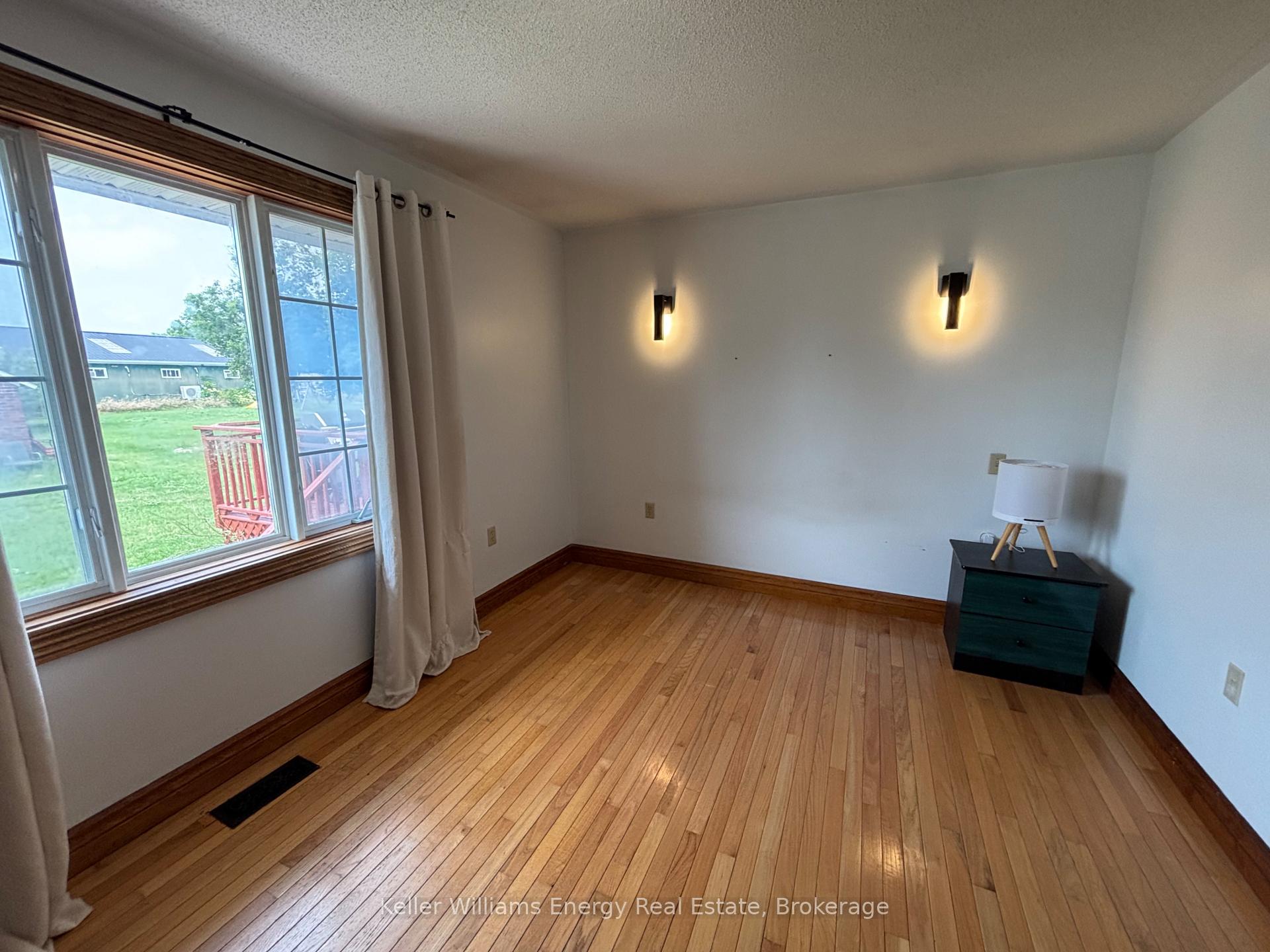 Photo 13 of 1450 County Road 19, Prince Edward County, Ameliasburg Ward — HOMEH