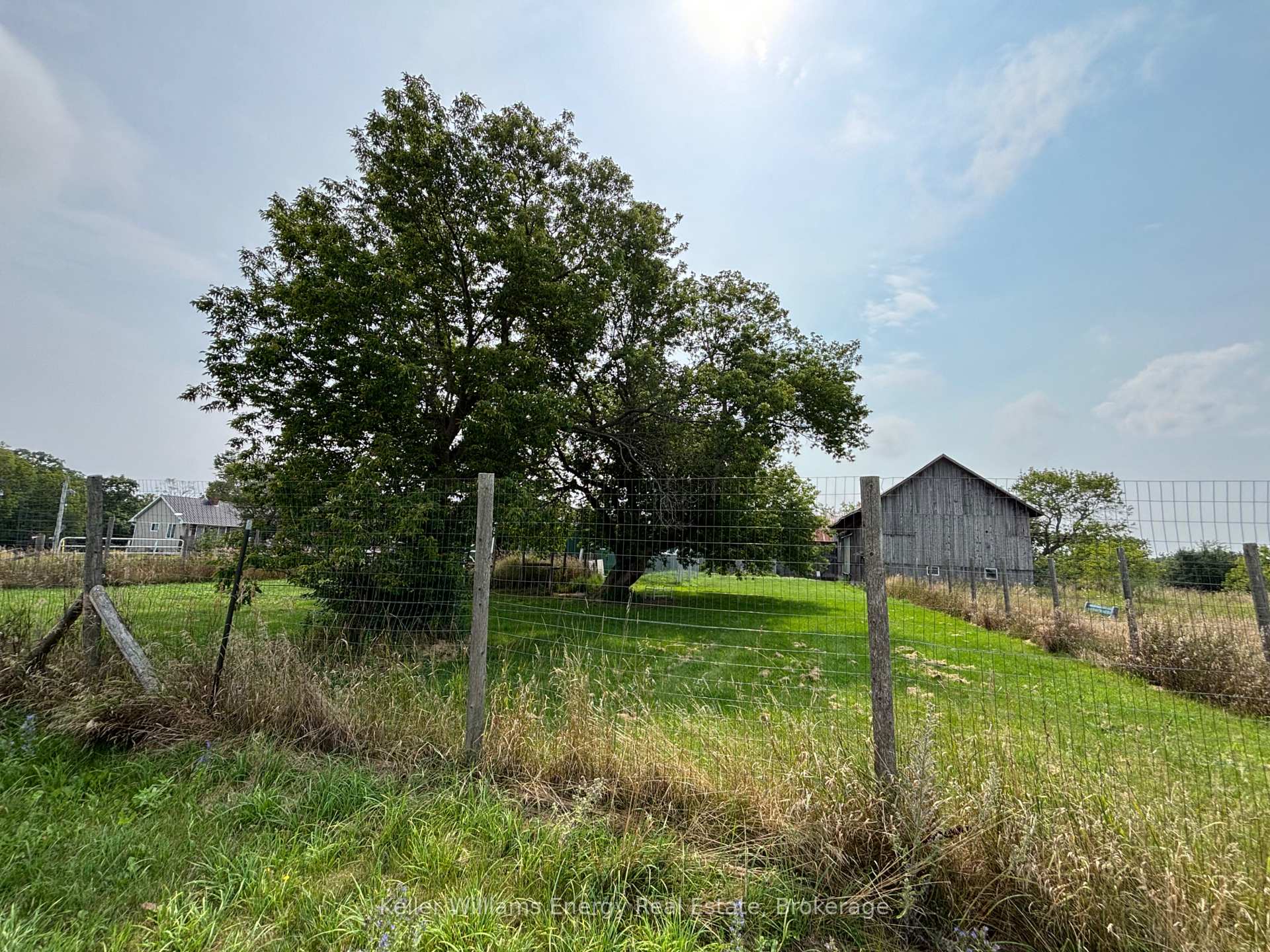 Photo 23 of 1450 County Road 19, Prince Edward County, Ameliasburg Ward — HOMEH