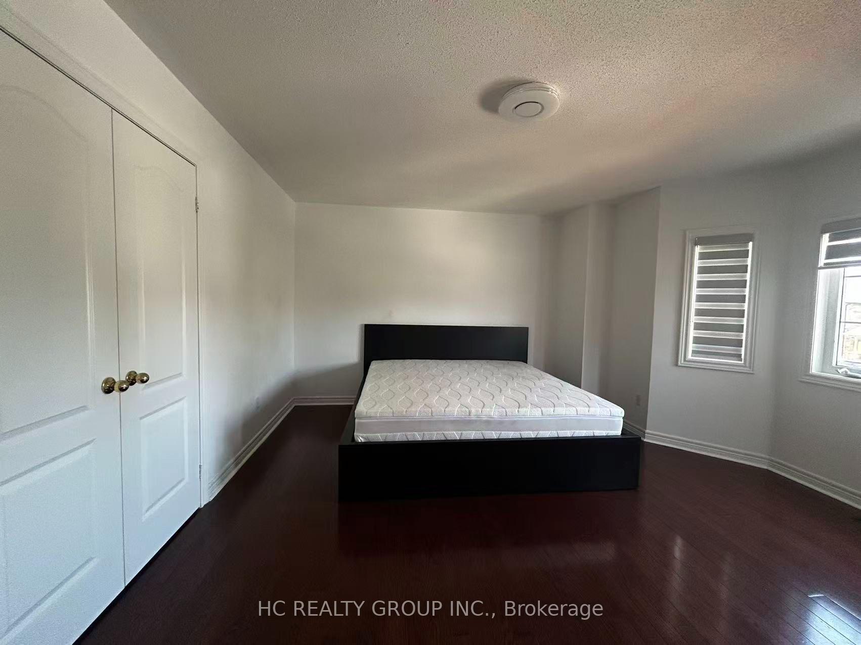 Photo 5 of Unit Room1, 563 Highglen Avenue, Markham, Middlefield — HOMEH