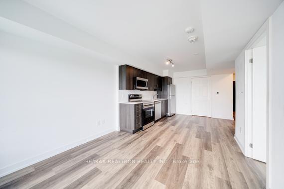 Photo 3 of Unit 901, 1480 Bayly Street, Pickering, Bay Ridges — HOMEH