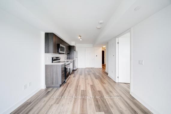 Photo 7 of Unit 901, 1480 Bayly Street, Pickering, Bay Ridges — HOMEH